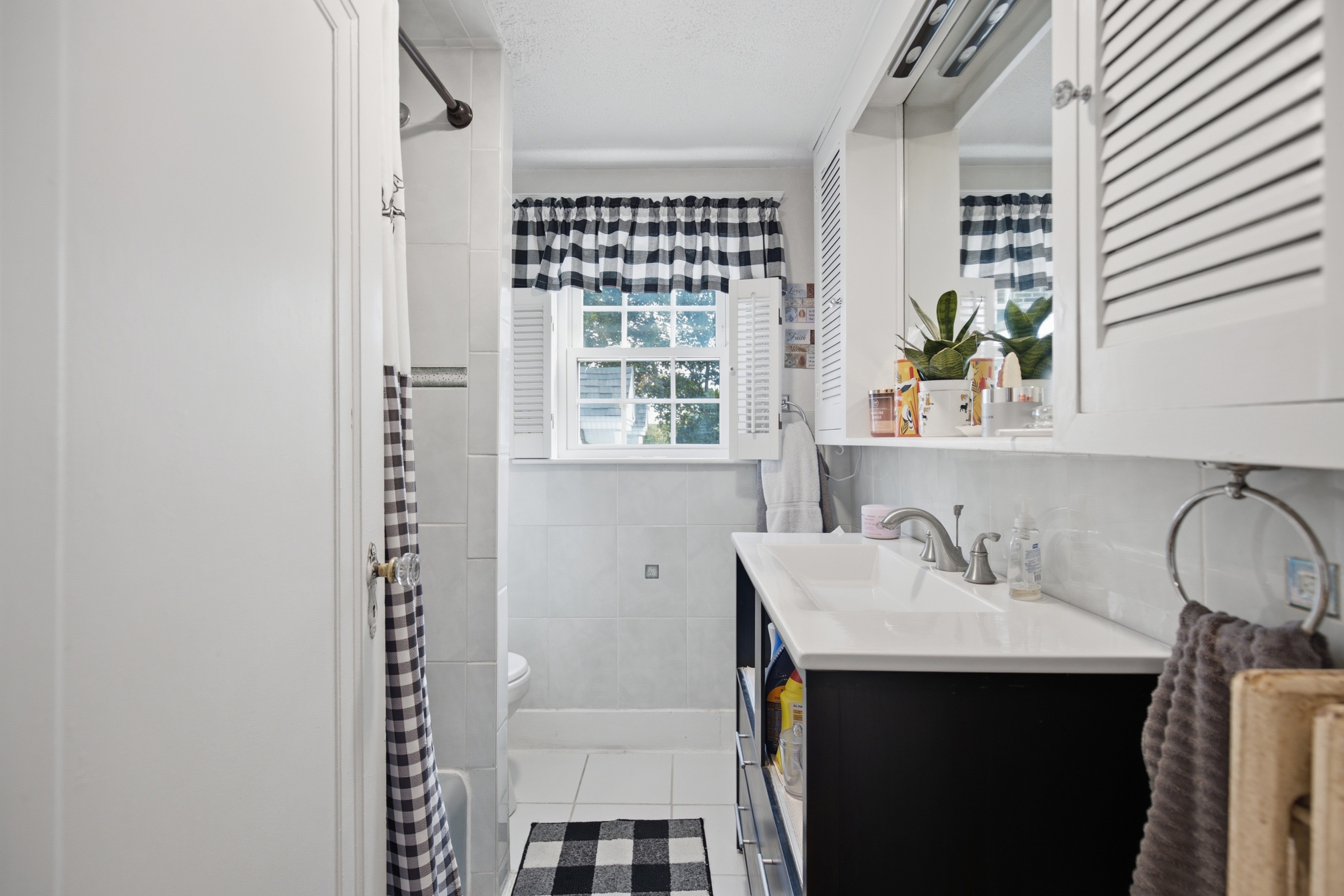  6-8 Center Pl, Stow, MA 01775 - 物件實景