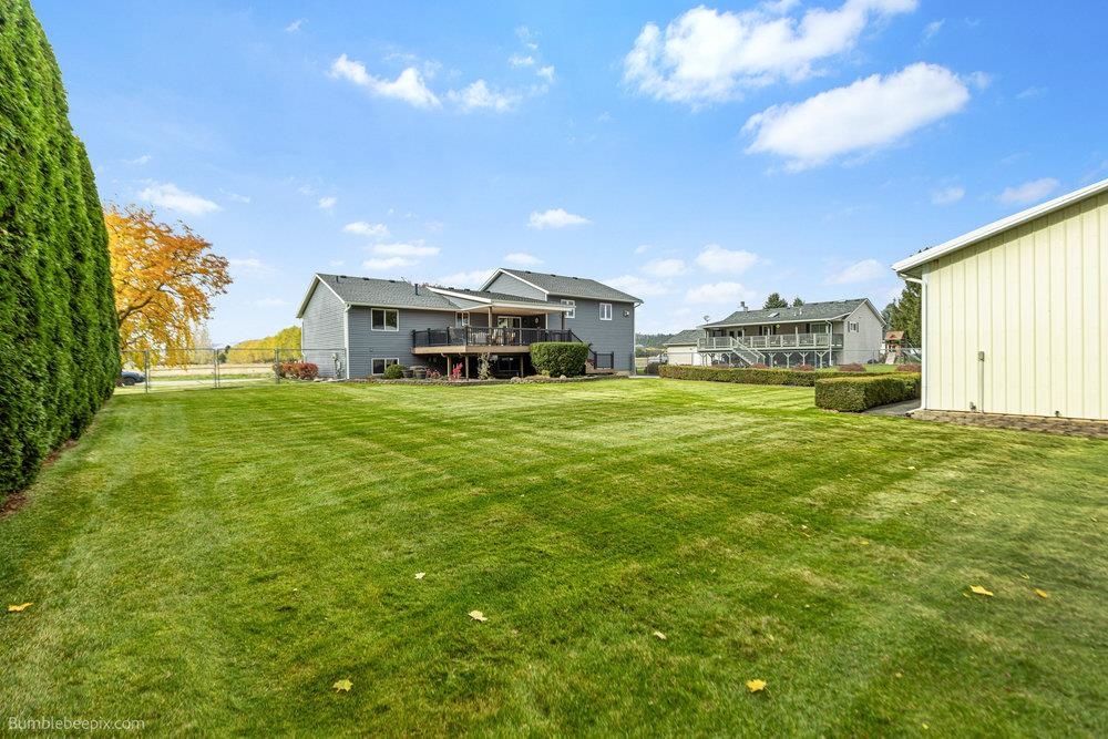 Newman Lake, Washington, 99025, United States, 4 Bedrooms Bedrooms, ,2 BathroomsBathrooms,Residential,For Sale,1987329