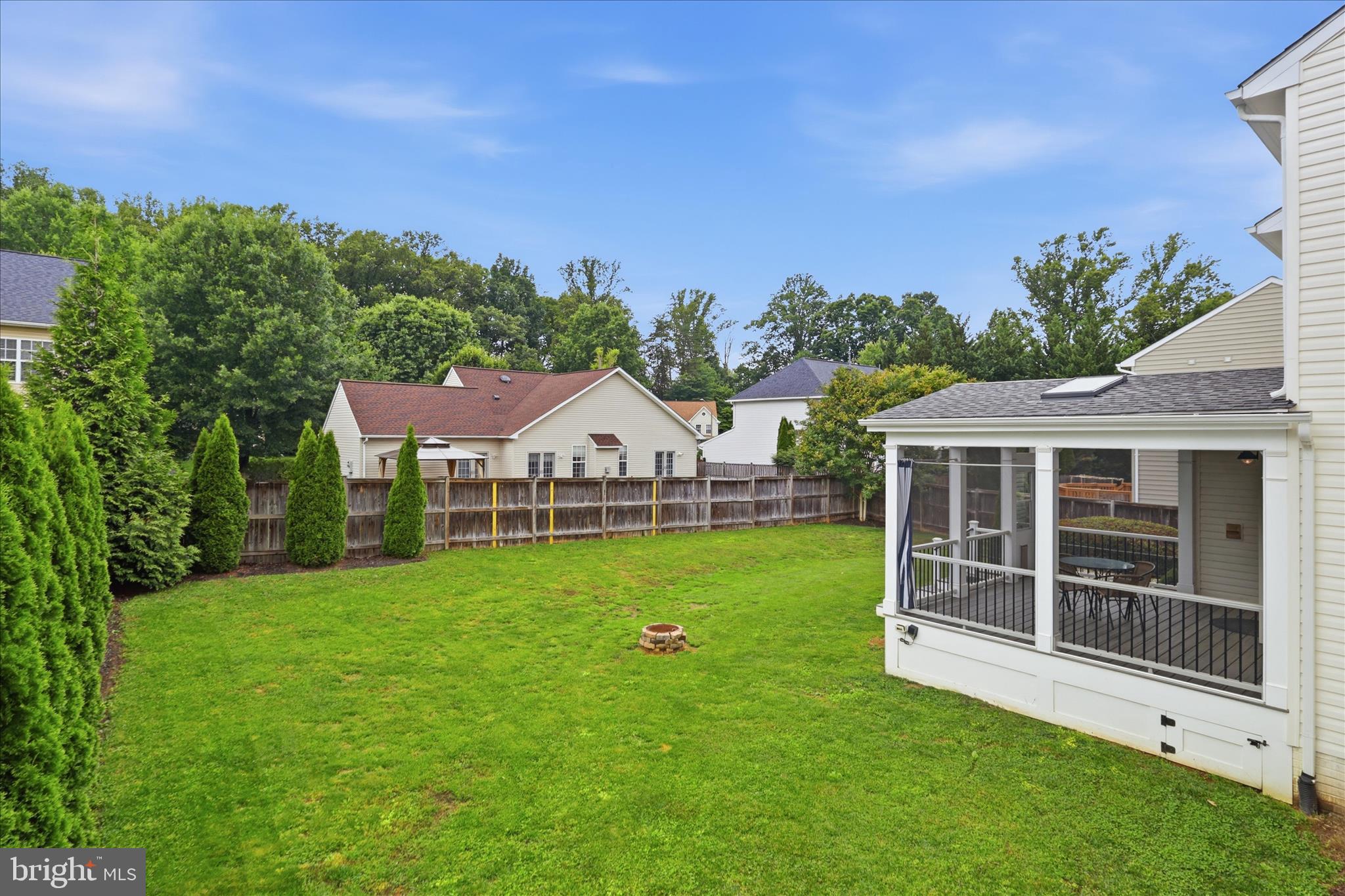 Woodbridge, Virginia, 22193, United States, 4 Bedrooms Bedrooms, ,4 BathroomsBathrooms,Residential,For Sale,2048672