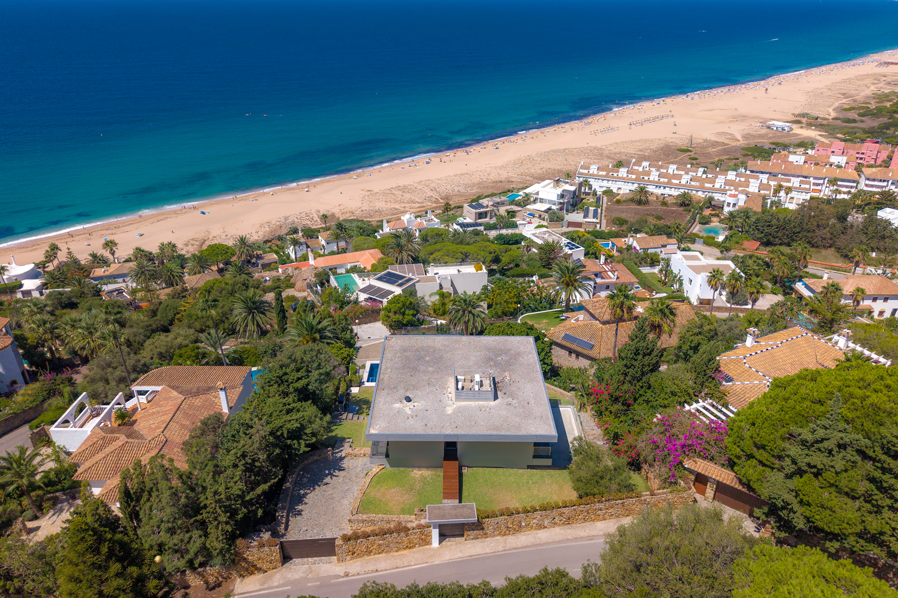  Contemporary beachfront residence in Atlanterra - 物件實景