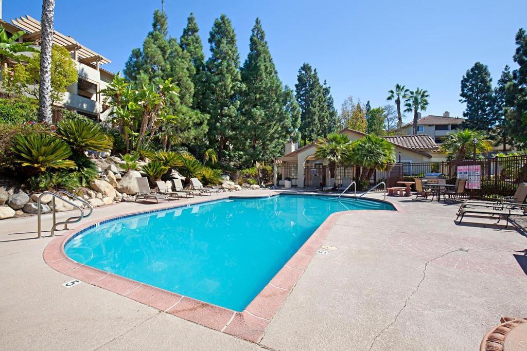 Oceanside, California, 92056, United States, 2 Bedrooms Bedrooms, ,2 BathroomsBathrooms,Residential,For Sale,1958982