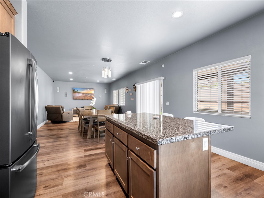 Hesperia, California, 92345, United States, 4 Bedrooms Bedrooms, ,3 BathroomsBathrooms,Residential,For Sale,1874761