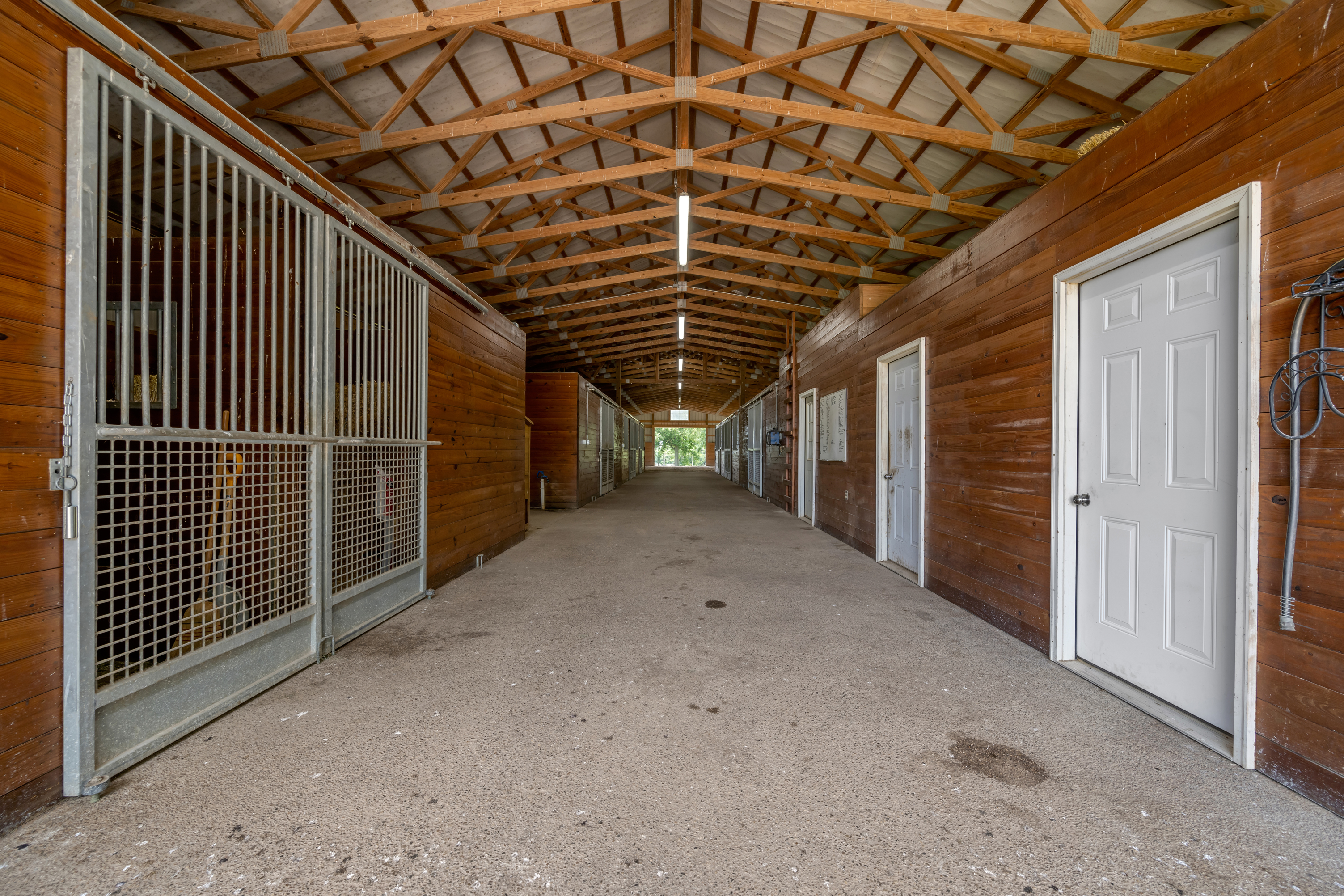  1368 Keene South Elkhorn Road - 物件實景
