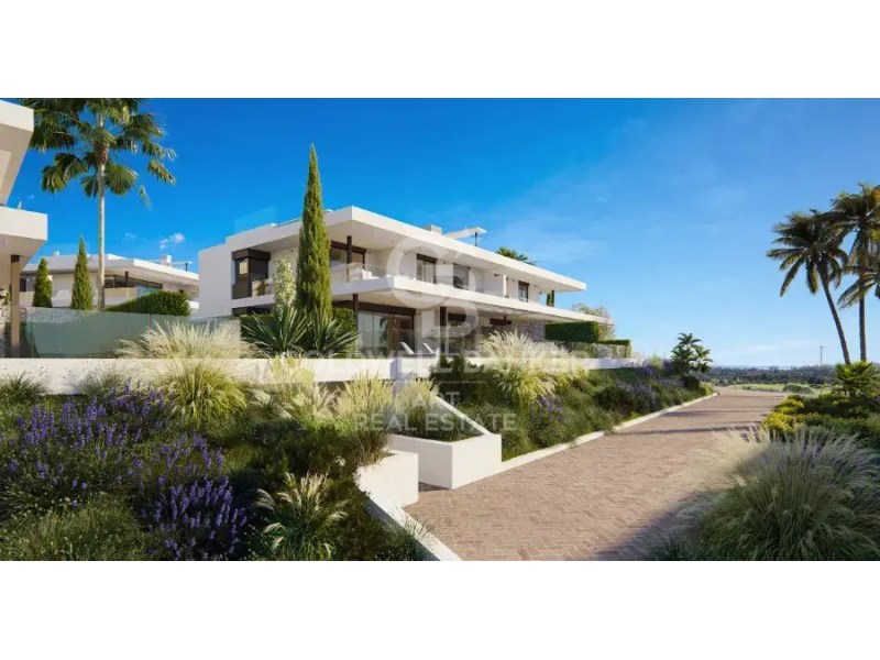 Marbella, Andalusia, ES, 4 Bedrooms Bedrooms, ,5 BathroomsBathrooms,Residential,For Sale,1777440