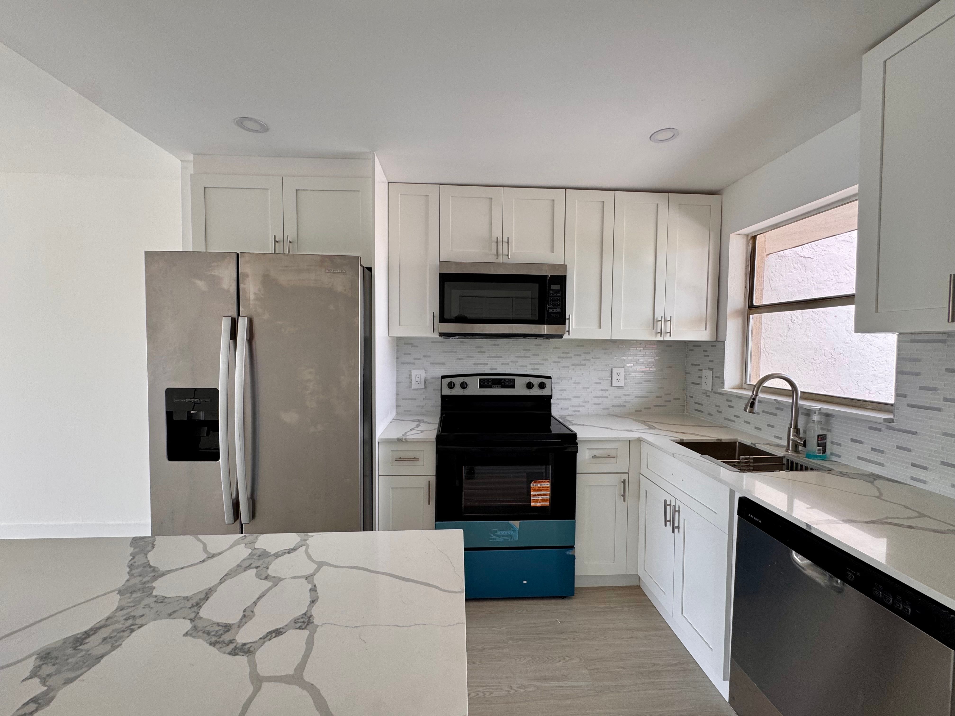  2831 E Sunrise Lakes Drive E, Sunrise, FL, 33322 - 物件實景