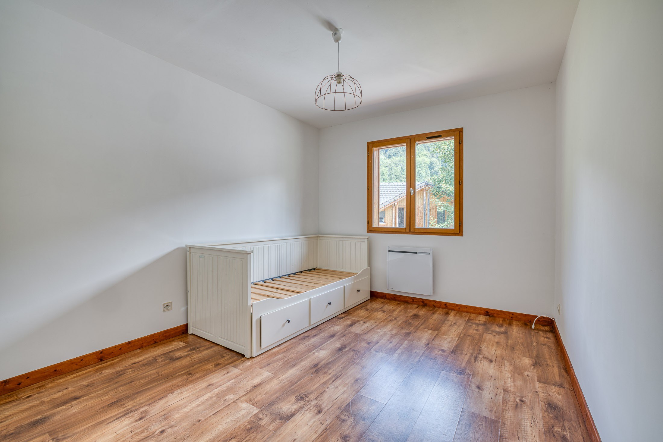  CHALET LES CARROZ D