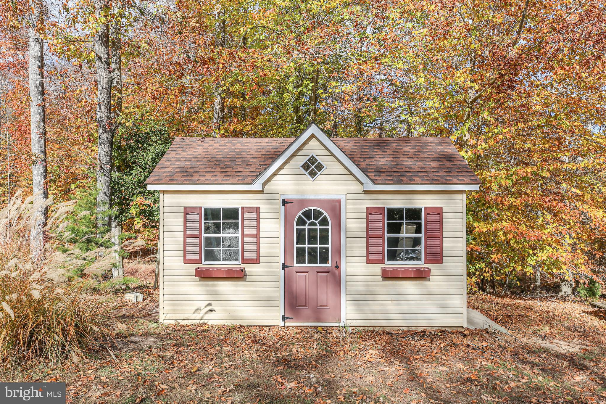 Woodbridge, Virginia, 22192, United States, 5 Bedrooms Bedrooms, ,5 BathroomsBathrooms,Residential,For Sale,1987362