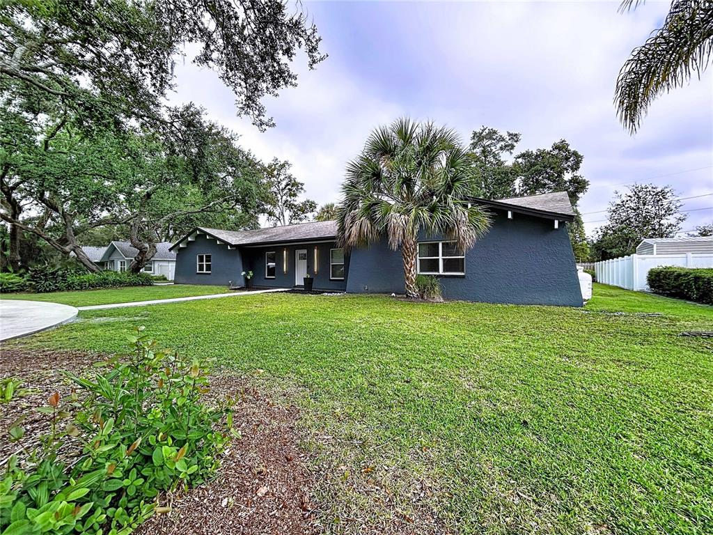 Brandon, Florida, 33511, United States, 4 Bedrooms Bedrooms, ,2 BathroomsBathrooms,Residential,For Sale,1968846