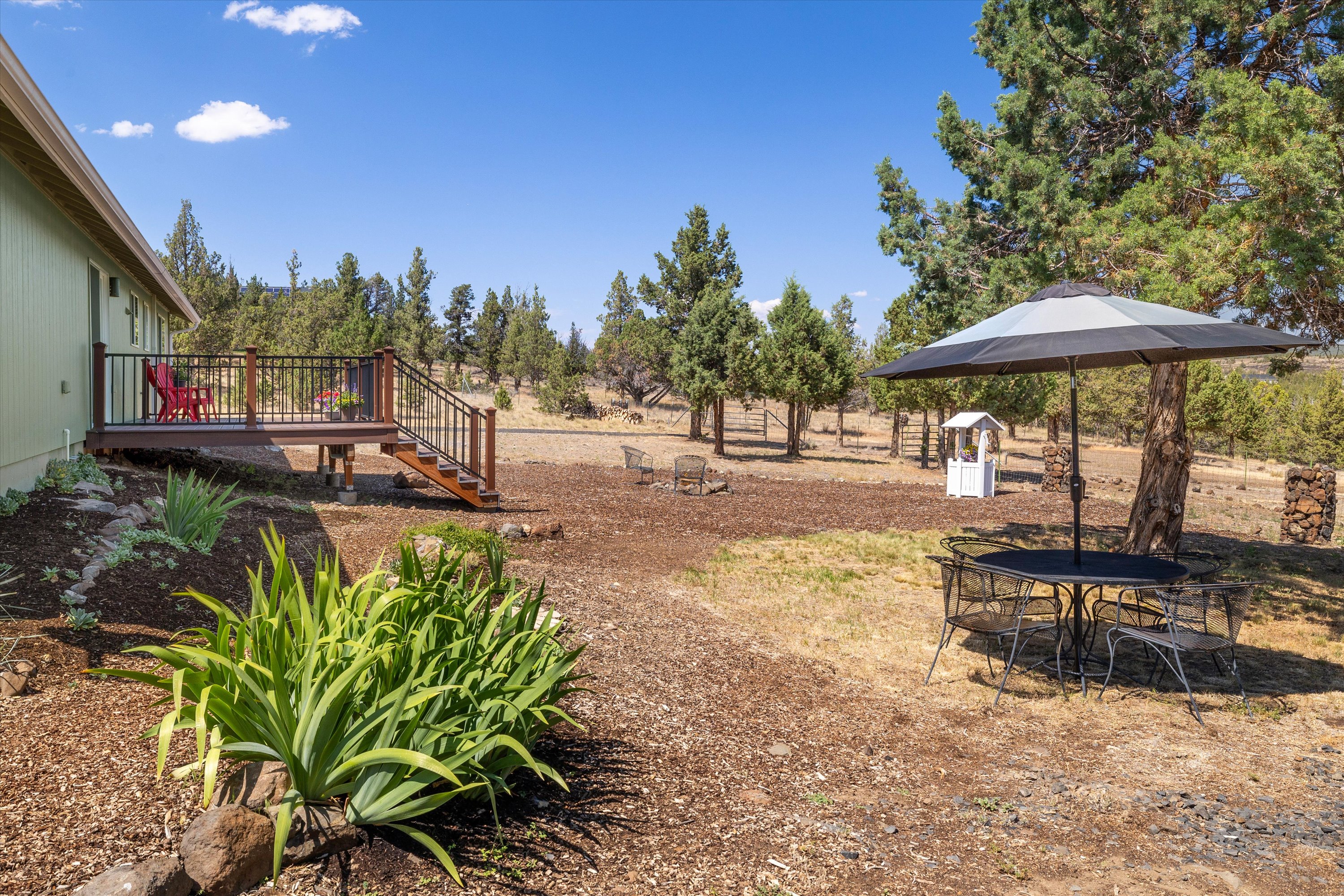 Prineville, Oregon, 97754, United States, 3 Bedrooms Bedrooms, ,2 BathroomsBathrooms,Residential,For Sale,1849917