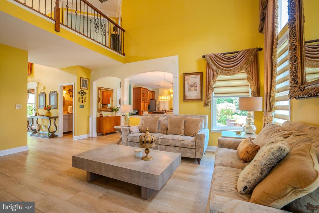 Monroe Township, New Jersey, 08831, United States, 5 Bedrooms Bedrooms, ,4 BathroomsBathrooms,Residential,For Sale,1895133