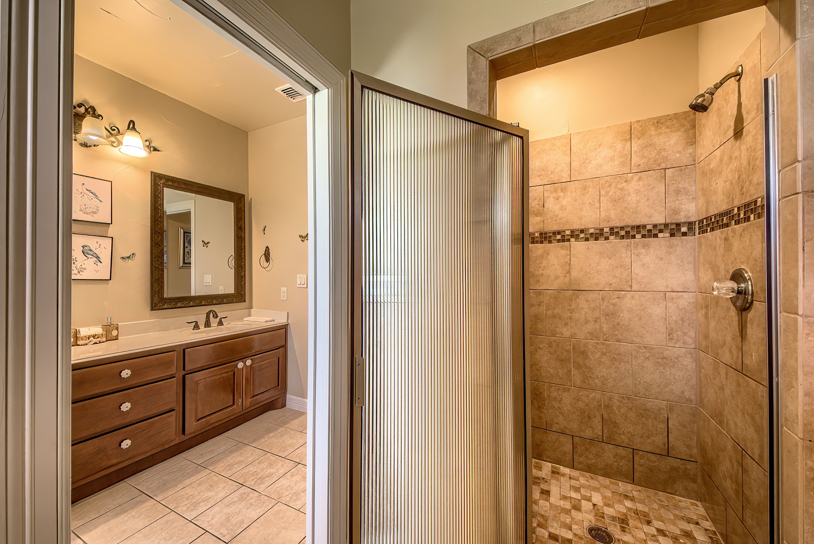 Seguin, Texas, 78155, United States, 7 Bedrooms Bedrooms, ,7 BathroomsBathrooms,Residential,For Sale,1994199