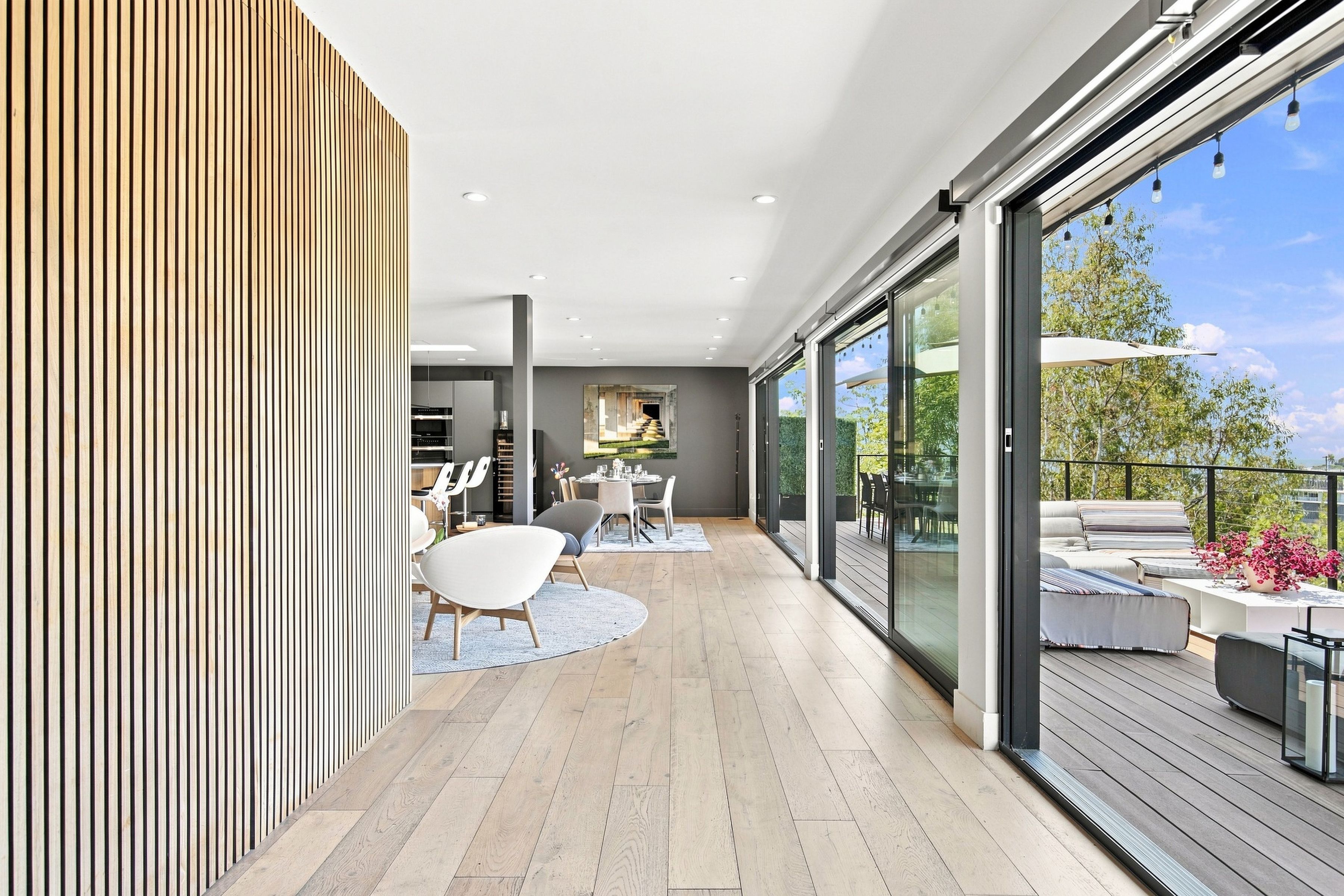  Turnkey Contemporary in Hollywood Hills - 物件實景