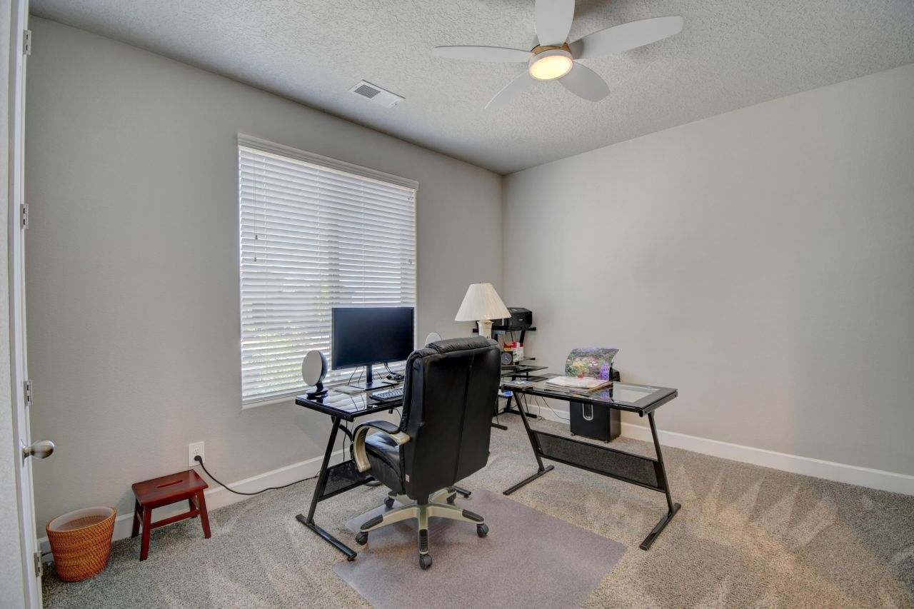 Albuquerque, New Mexico, 87114, United States, 4 Bedrooms Bedrooms, ,3 BathroomsBathrooms,Residential,For Sale,1793165