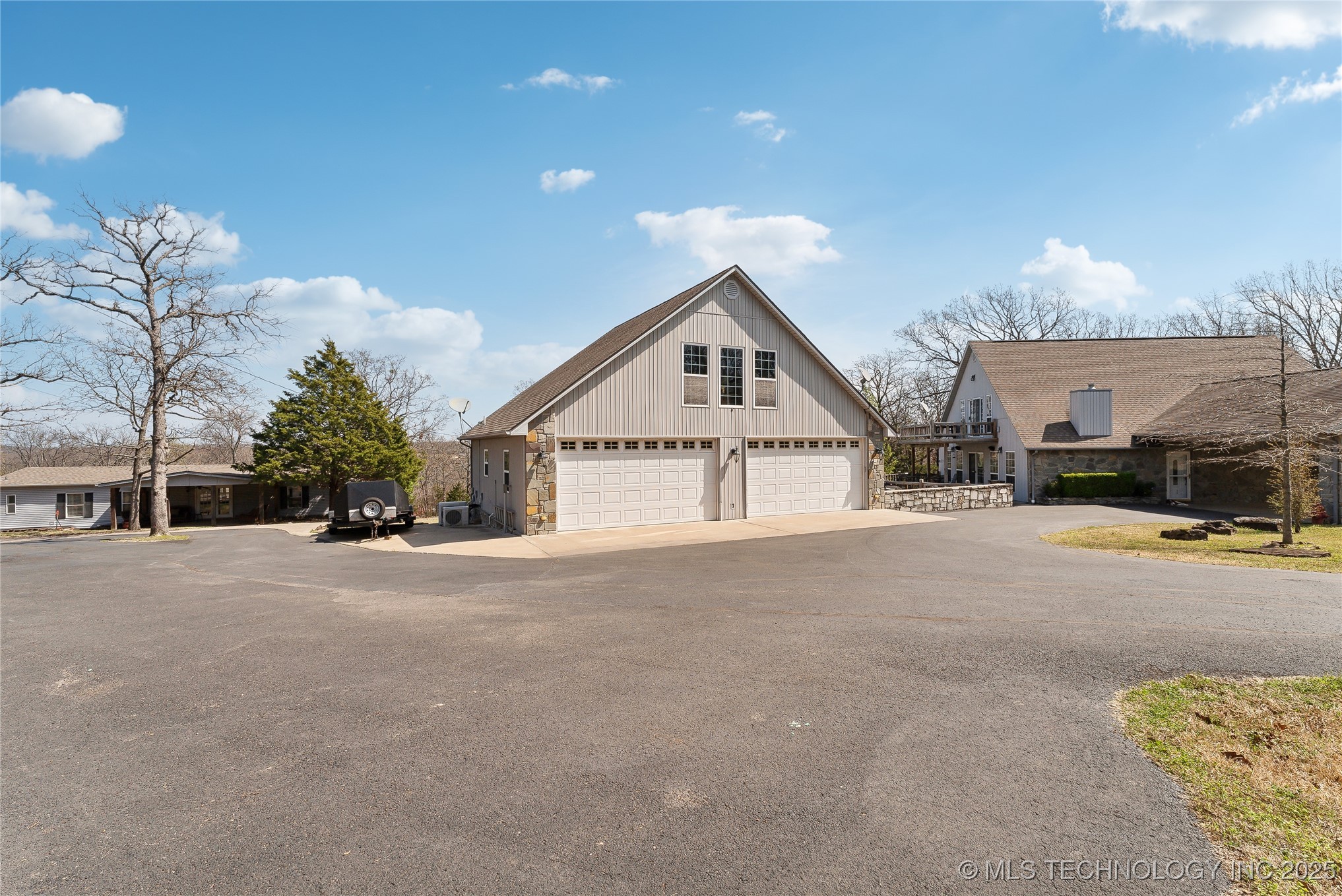 Cookson, Oklahoma, 74427, United States, 6 Bedrooms Bedrooms, ,6 BathroomsBathrooms,Residential,For Sale,1751718