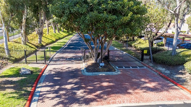 Mission Viejo, California, 92692, United States, 2 Bedrooms Bedrooms, ,2 BathroomsBathrooms,Residential,For Sale,2020652
