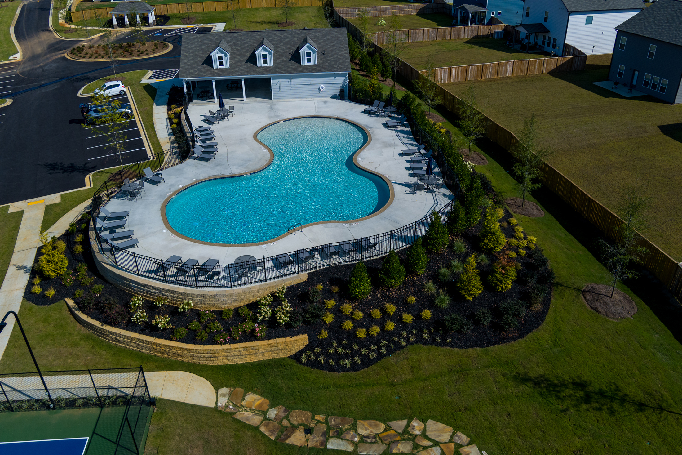  Better-Than-New Ranch with Designer Upgrades - 物件實景