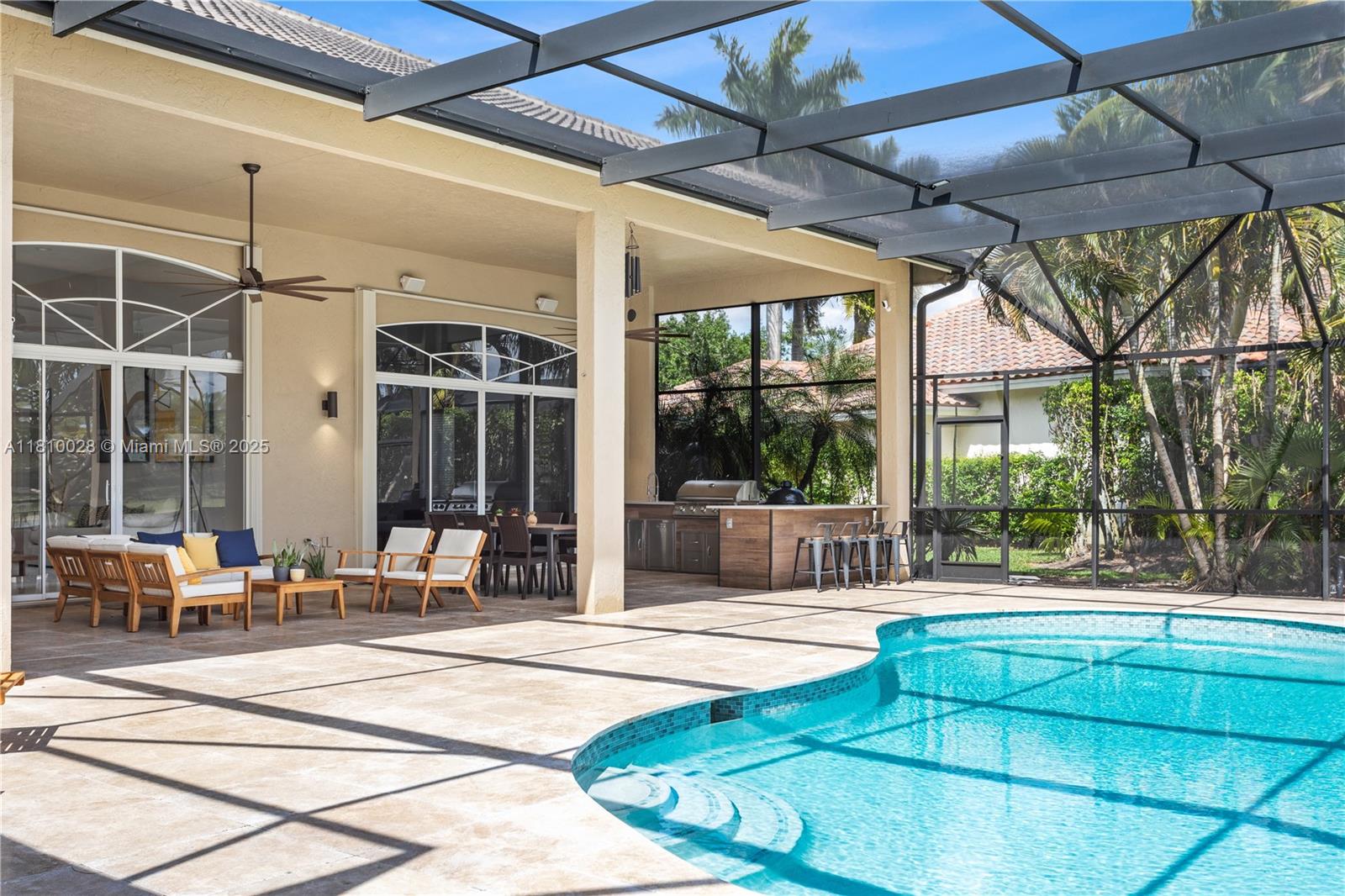 Weston, Florida, 33327, United States, 5 Bedrooms Bedrooms, ,5 BathroomsBathrooms,Residential,For Sale,1837536