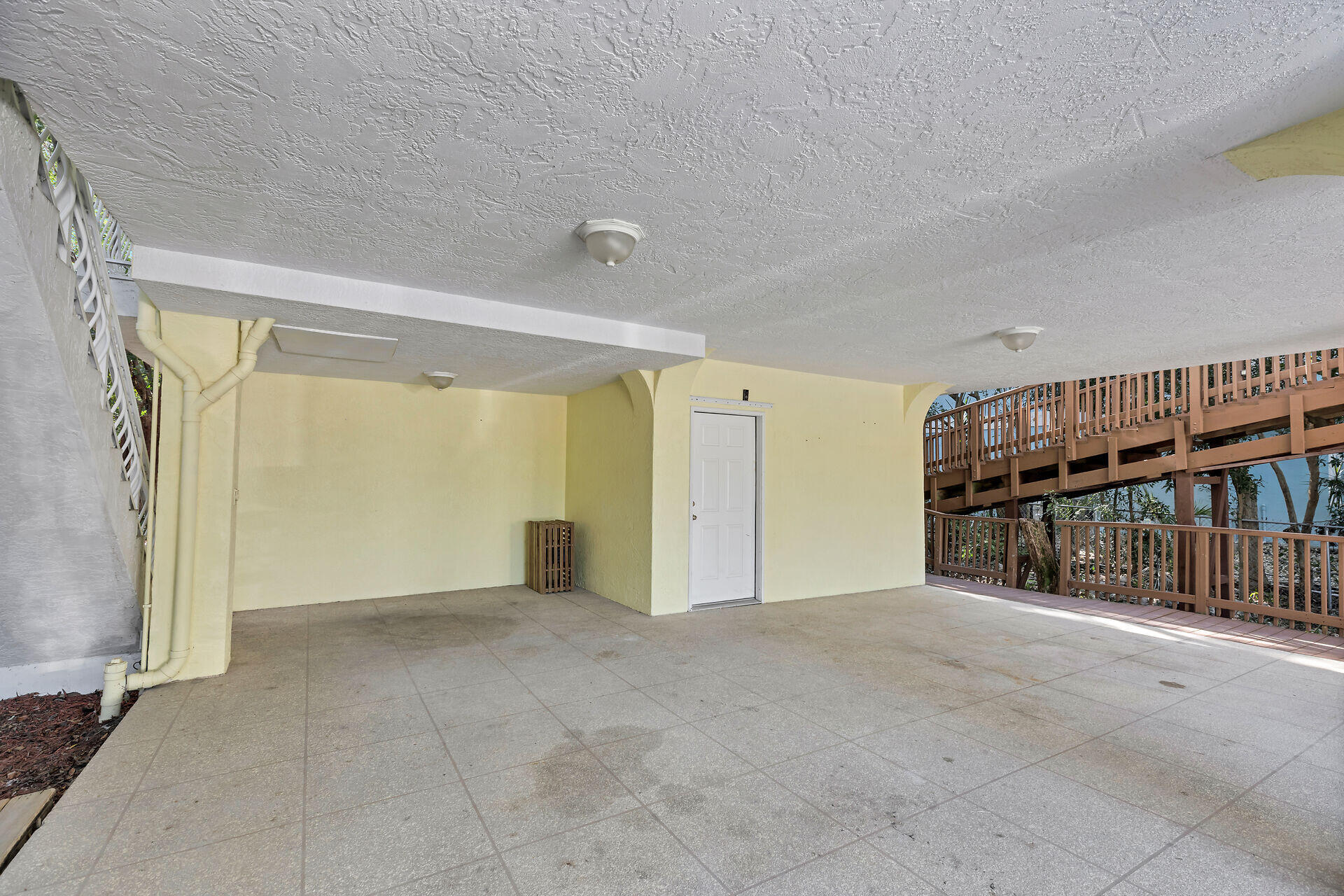 KEY LARGO, Florida, 33037, United States, 3 Bedrooms Bedrooms, ,3 BathroomsBathrooms,Residential,For Sale,1688435