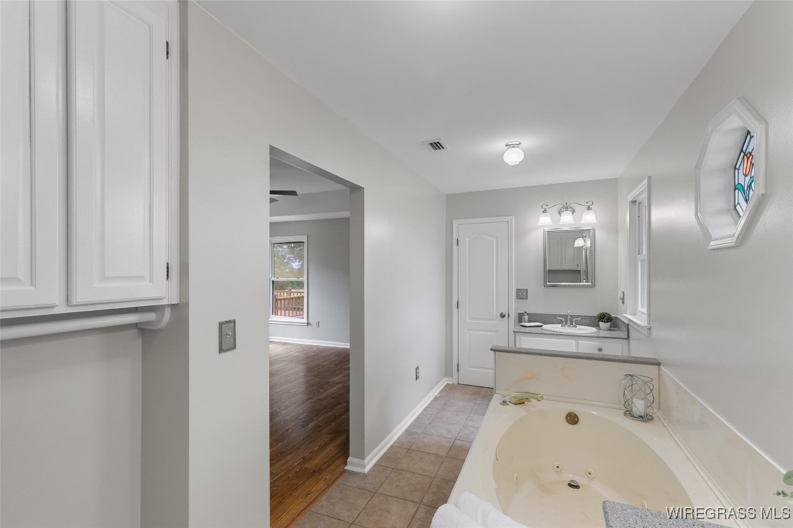 Enterprise, Alabama, 36330, United States, 4 Bedrooms Bedrooms, ,3 BathroomsBathrooms,Residential,For Sale,1981821