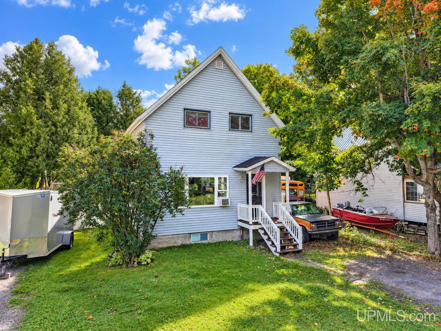 Main St, Dodgeville, MI 49921
