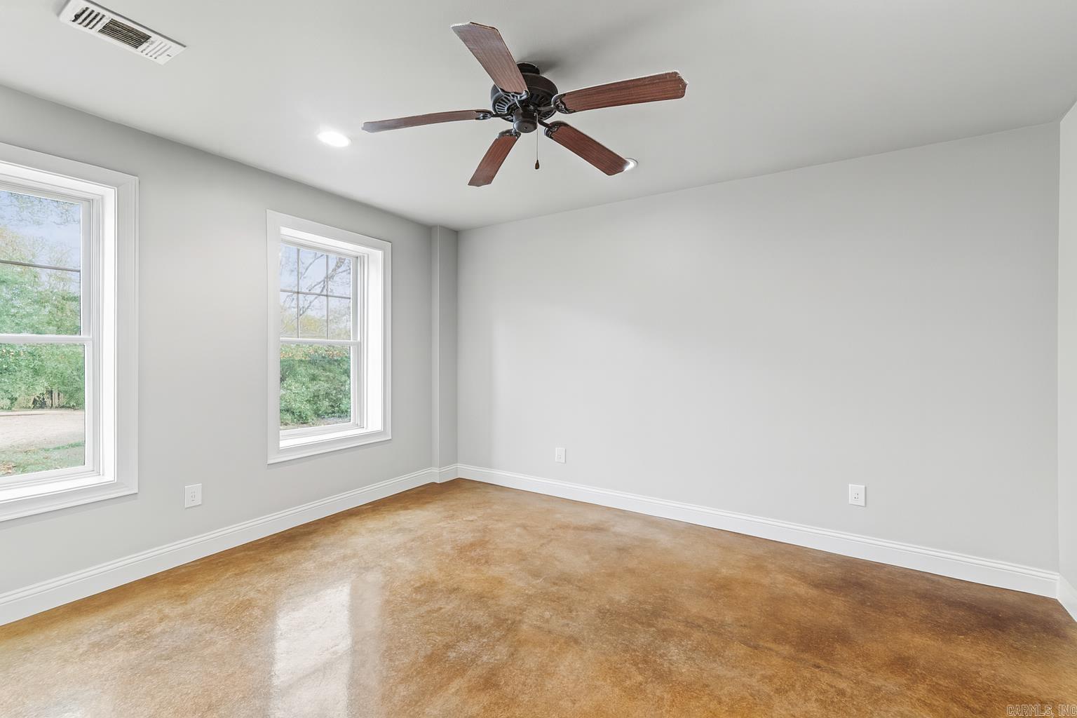 Benton, Arkansas, 72019, United States, 5 Bedrooms Bedrooms, ,5 BathroomsBathrooms,Residential,For Sale,1994401