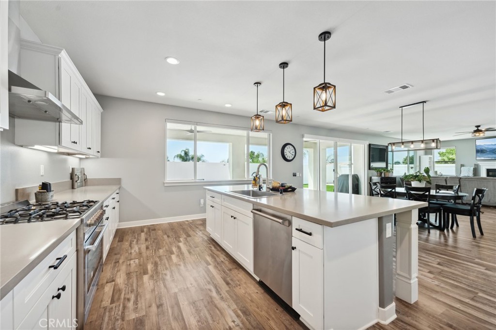 Yucaipa, California, 92399, United States, 4 Bedrooms Bedrooms, ,4 BathroomsBathrooms,Residential,For Sale,1847637