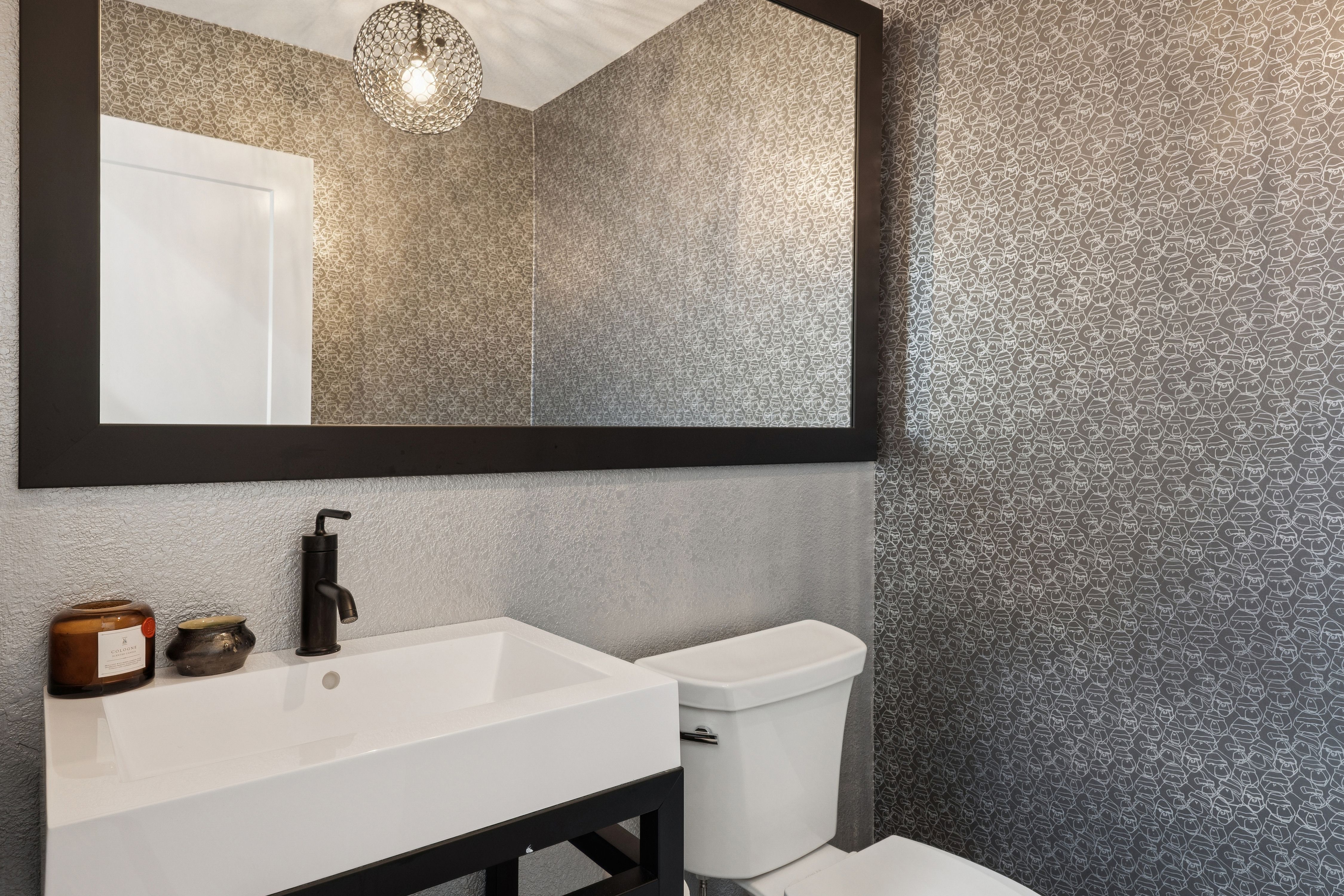  Move-in Ready Luxury Townhome - 物件實景