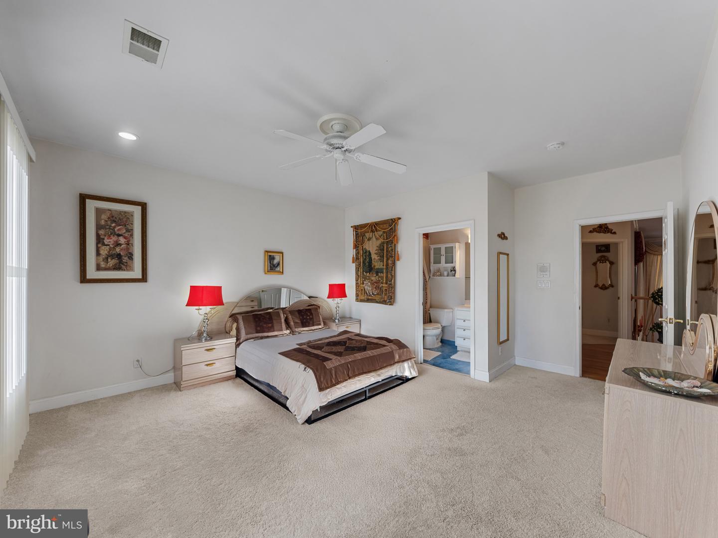 Reston, Virginia, 20190, United States, 6 Bedrooms Bedrooms, ,6 BathroomsBathrooms,Residential,For Sale,1987632