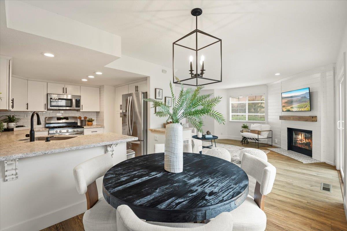 Morgan Hill, California, 95037, United States, 3 Bedrooms Bedrooms, ,3 BathroomsBathrooms,Residential,For Sale,1988294