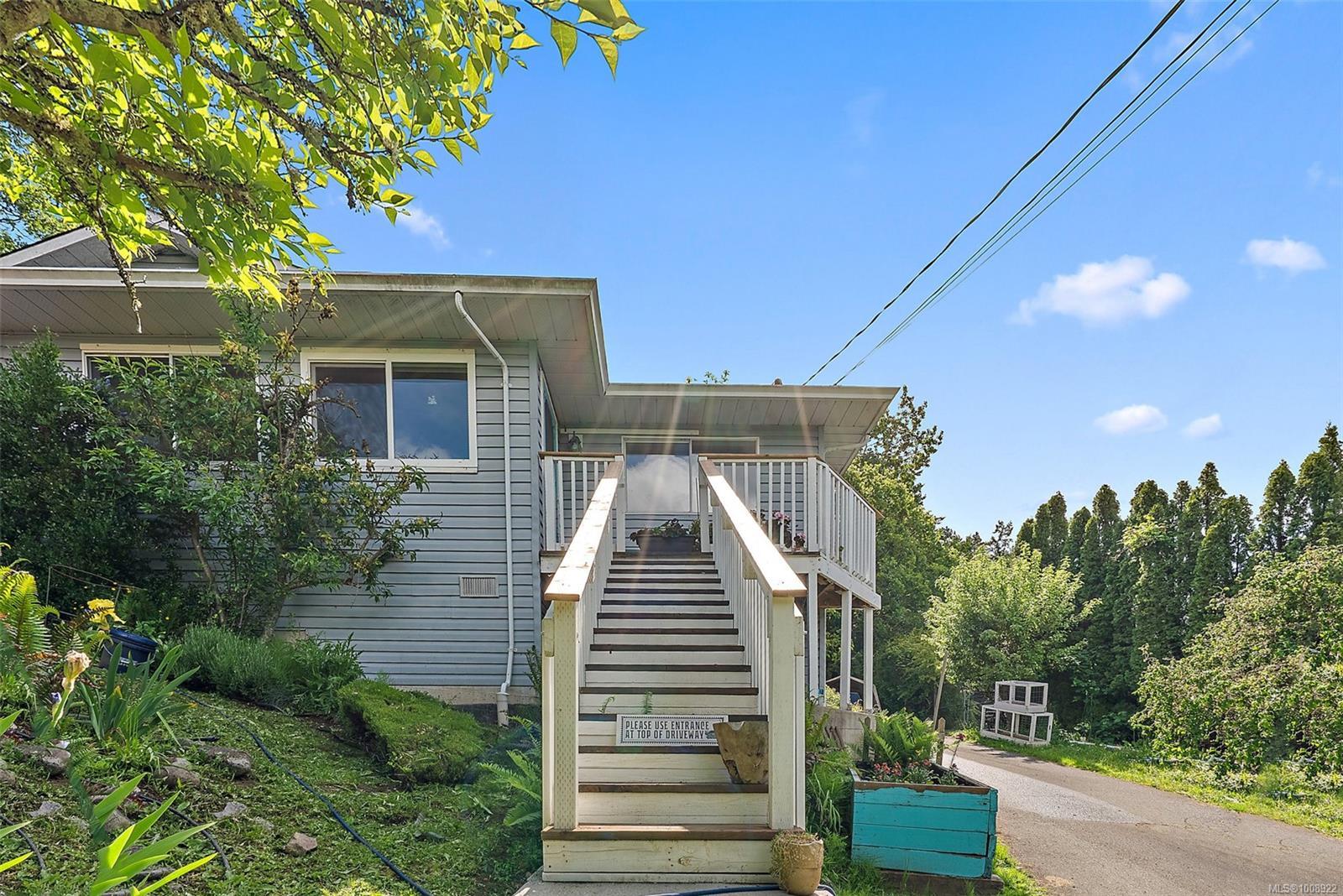 SAANICH, British Columbia, V8Z 3G7, CA, 3 Bedrooms Bedrooms, ,Residential,For Sale,1946868
