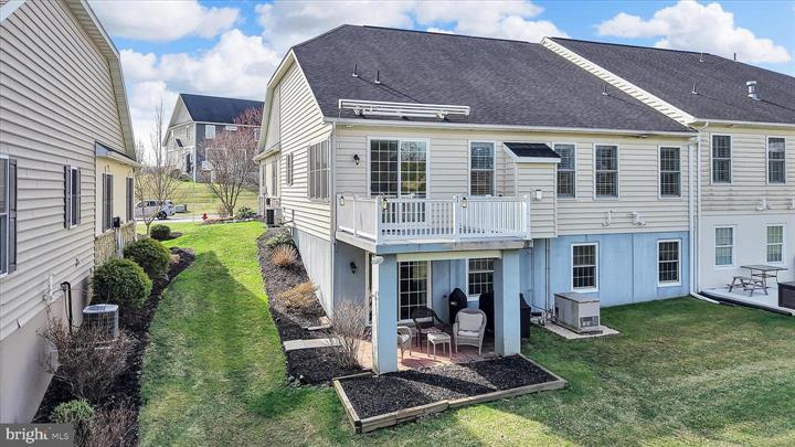 Millersville, Pennsylvania, 17551, United States, 3 Bedrooms Bedrooms, ,3 BathroomsBathrooms,Residential,For Sale,2048107
