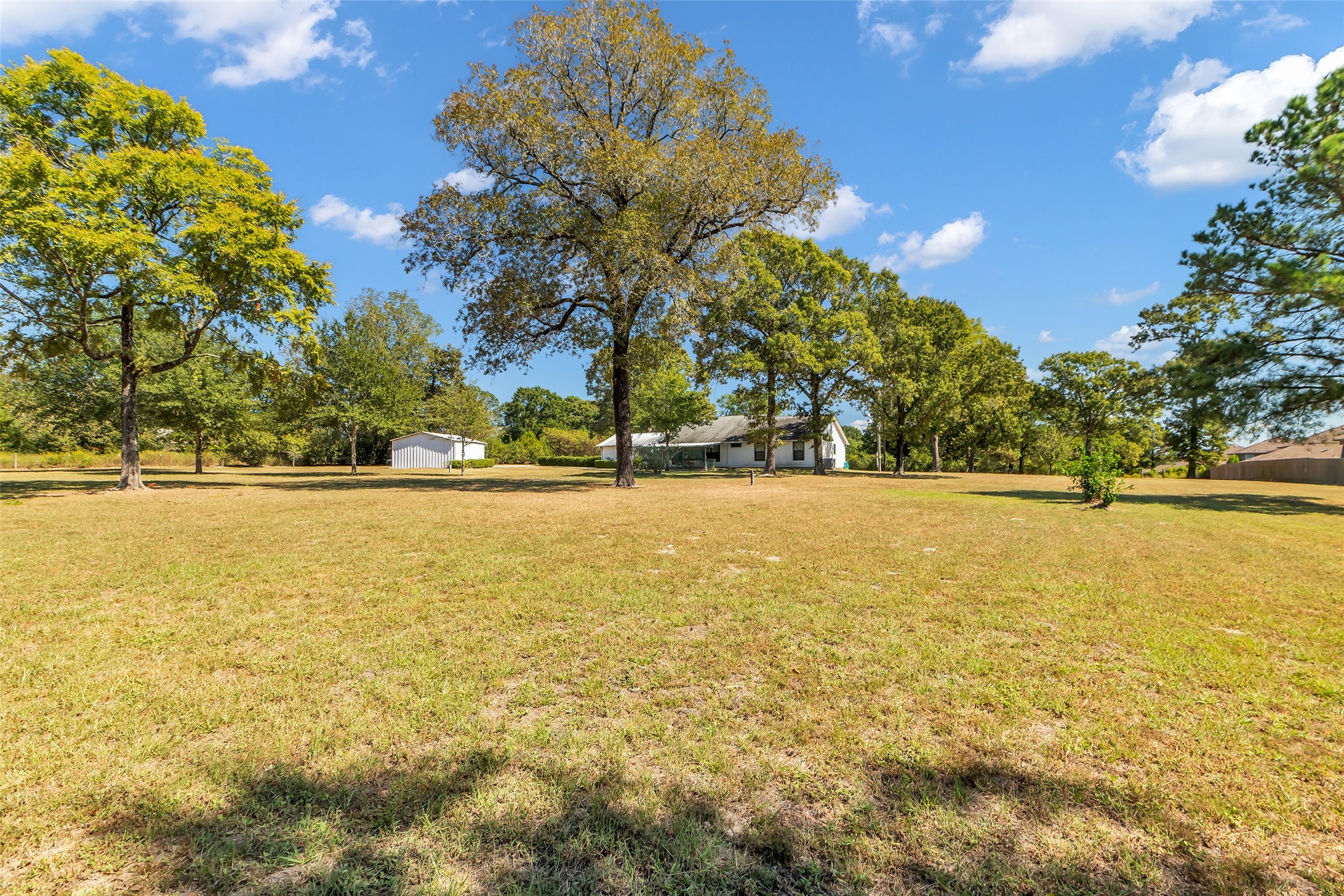 Willis, Texas, 77378, United States, 3 Bedrooms Bedrooms, ,2 BathroomsBathrooms,Residential,For Sale,2001772