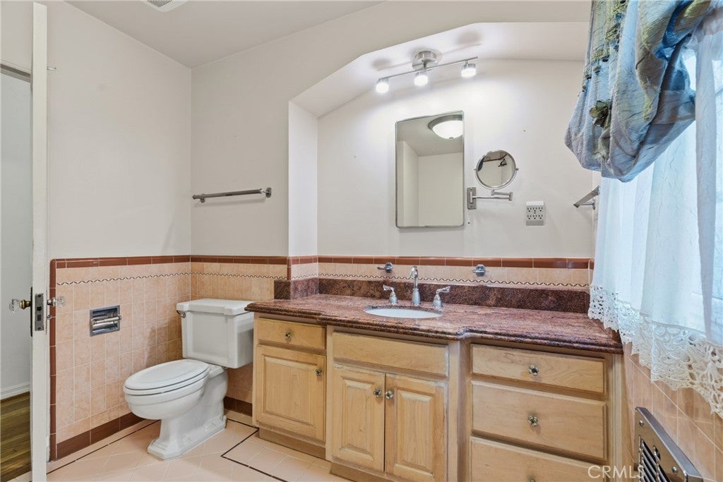 Alhambra, California, 91803, United States, 3 Bedrooms Bedrooms, ,3 BathroomsBathrooms,Residential,For Sale,2039866