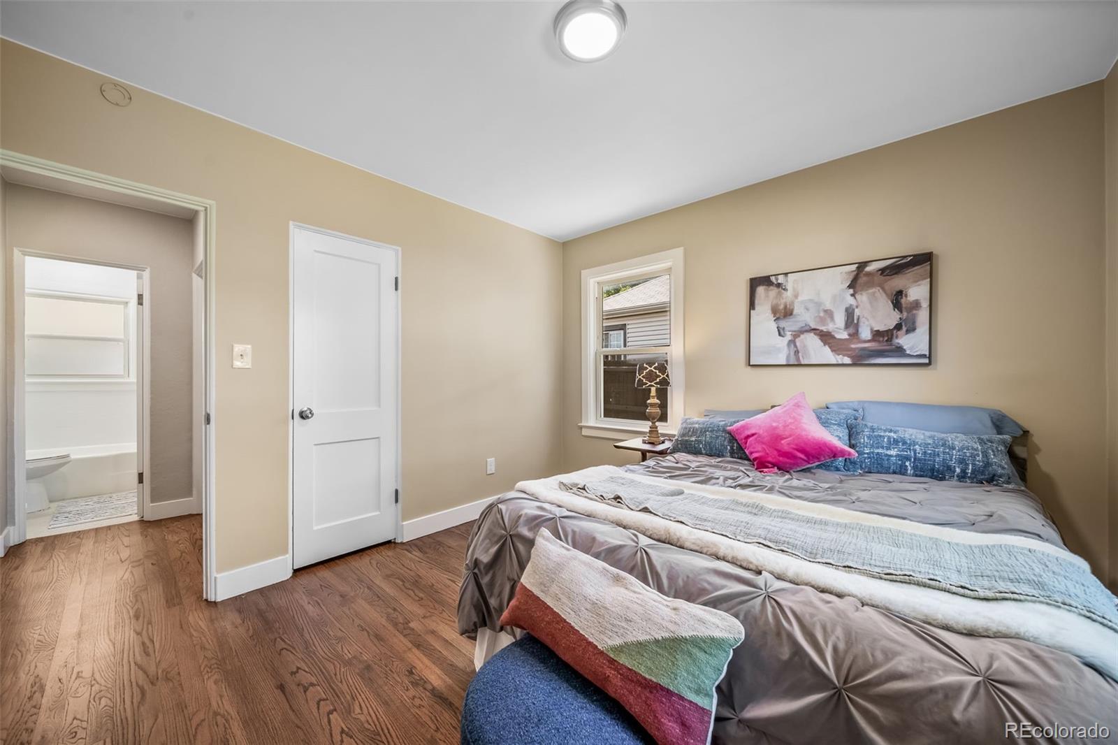 Denver, Colorado, 80210, United States, 3 Bedrooms Bedrooms, ,2 BathroomsBathrooms,Residential,For Sale,1939073