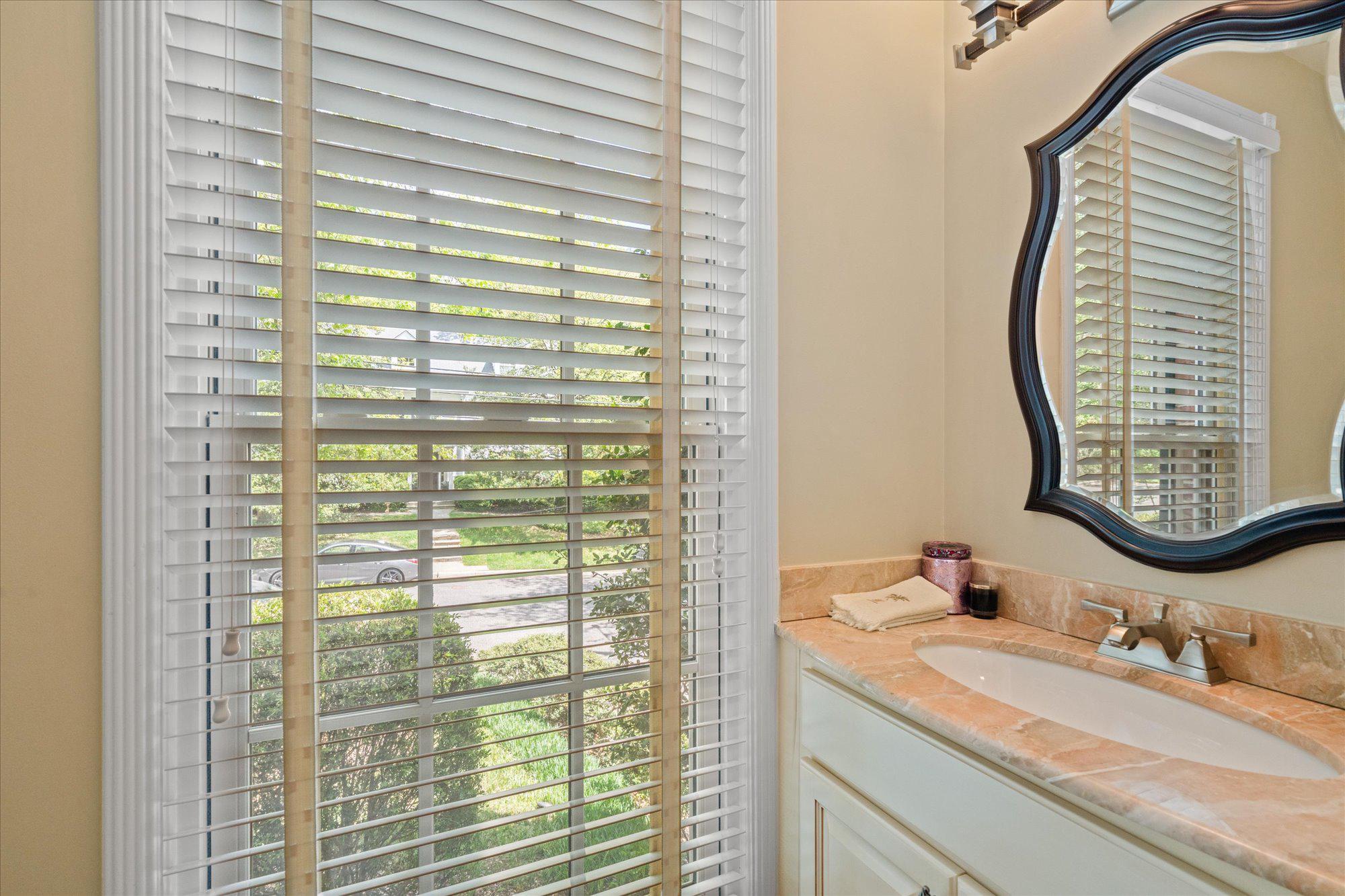  2238 47th Street NW, Washington, DC, 20007 - 物件實景