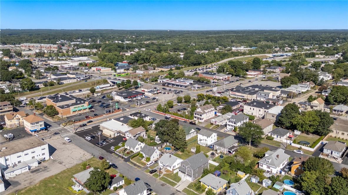 East Providence, Rhode Island, 02914, United States, 4 Bedrooms Bedrooms, ,3 BathroomsBathrooms,Residential,For Sale,1941827