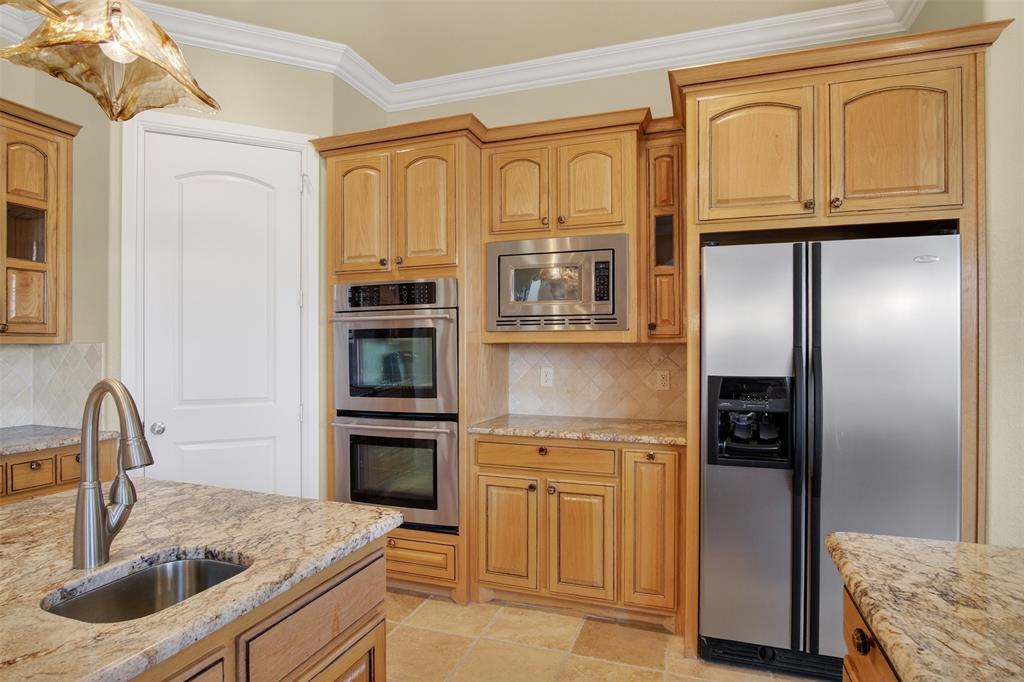 Grand Prairie, Texas, 75104, United States, 4 Bedrooms Bedrooms, ,5 BathroomsBathrooms,Residential,For Sale,2018050