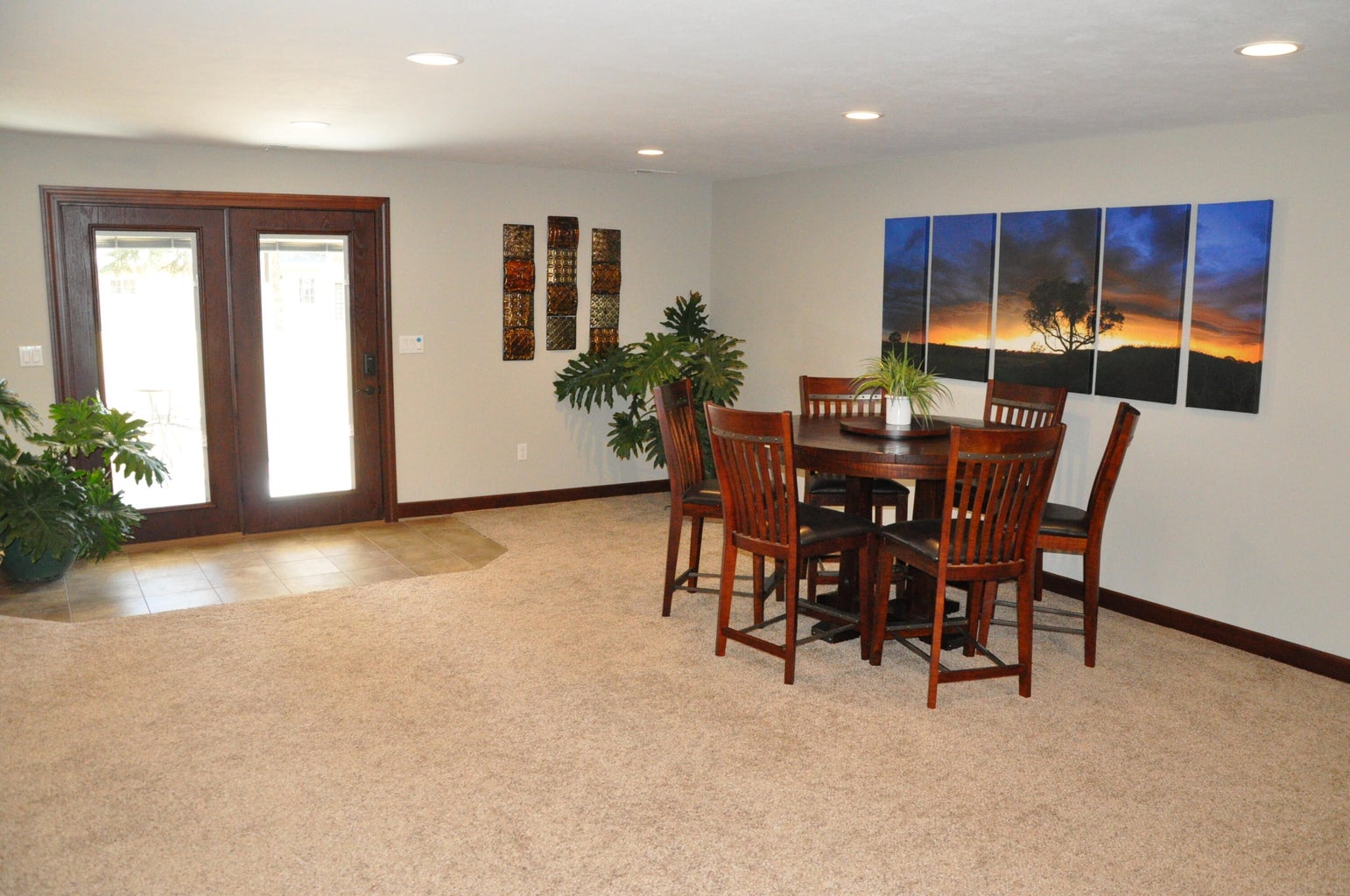 Brookings, South Dakota, 57006, United States, 5 Bedrooms Bedrooms, ,1 BathroomBathrooms,Residential,For Sale,1924534