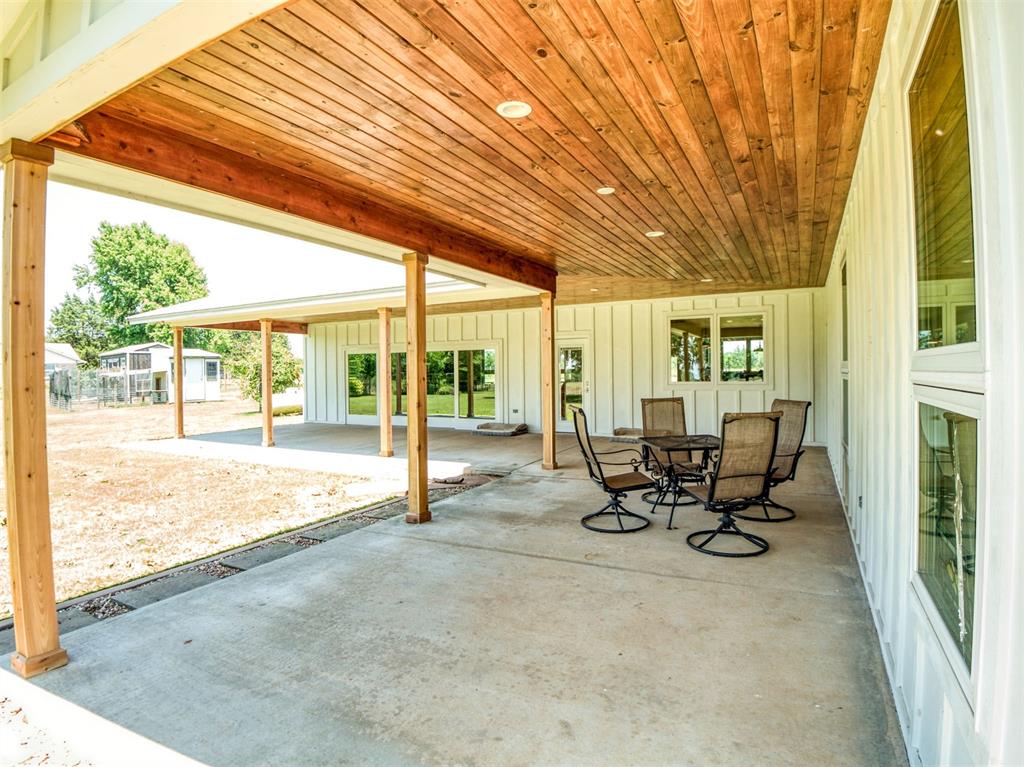 Tecumseh, Oklahoma, 74873, United States, 3 Bedrooms Bedrooms, ,3 BathroomsBathrooms,Residential,For Sale,1976601