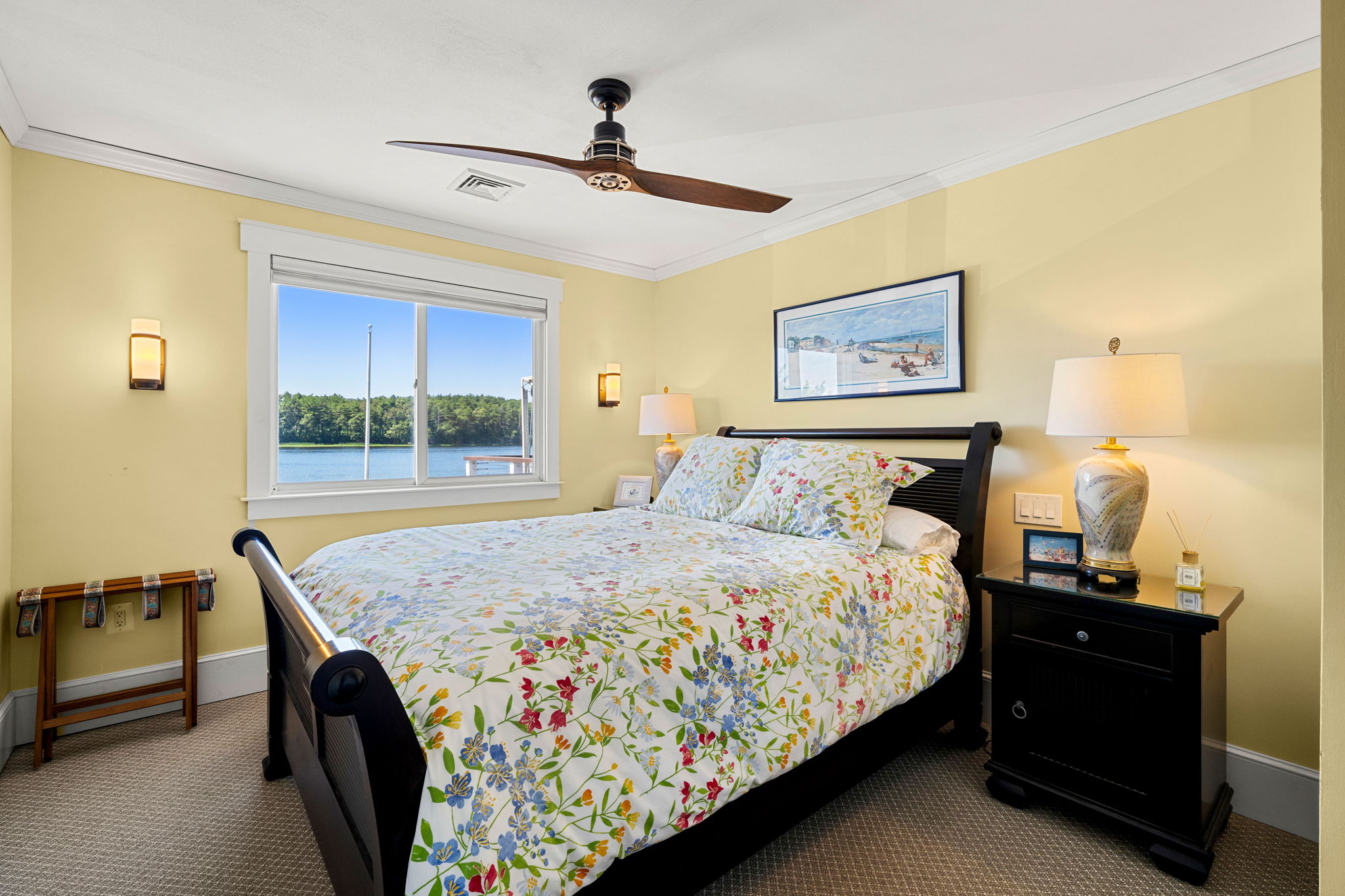  425 Main St, Amesbury, MA, 01913 - 物件實景