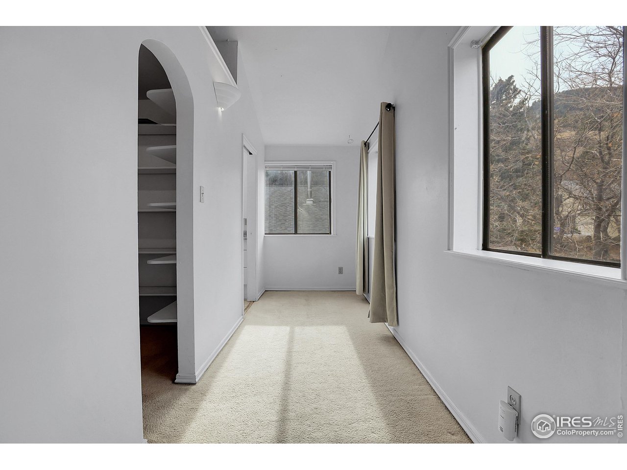 Boulder, Colorado, 80302, United States, 3 Bedrooms Bedrooms, ,2 BathroomsBathrooms,Residential,For Sale,2001011