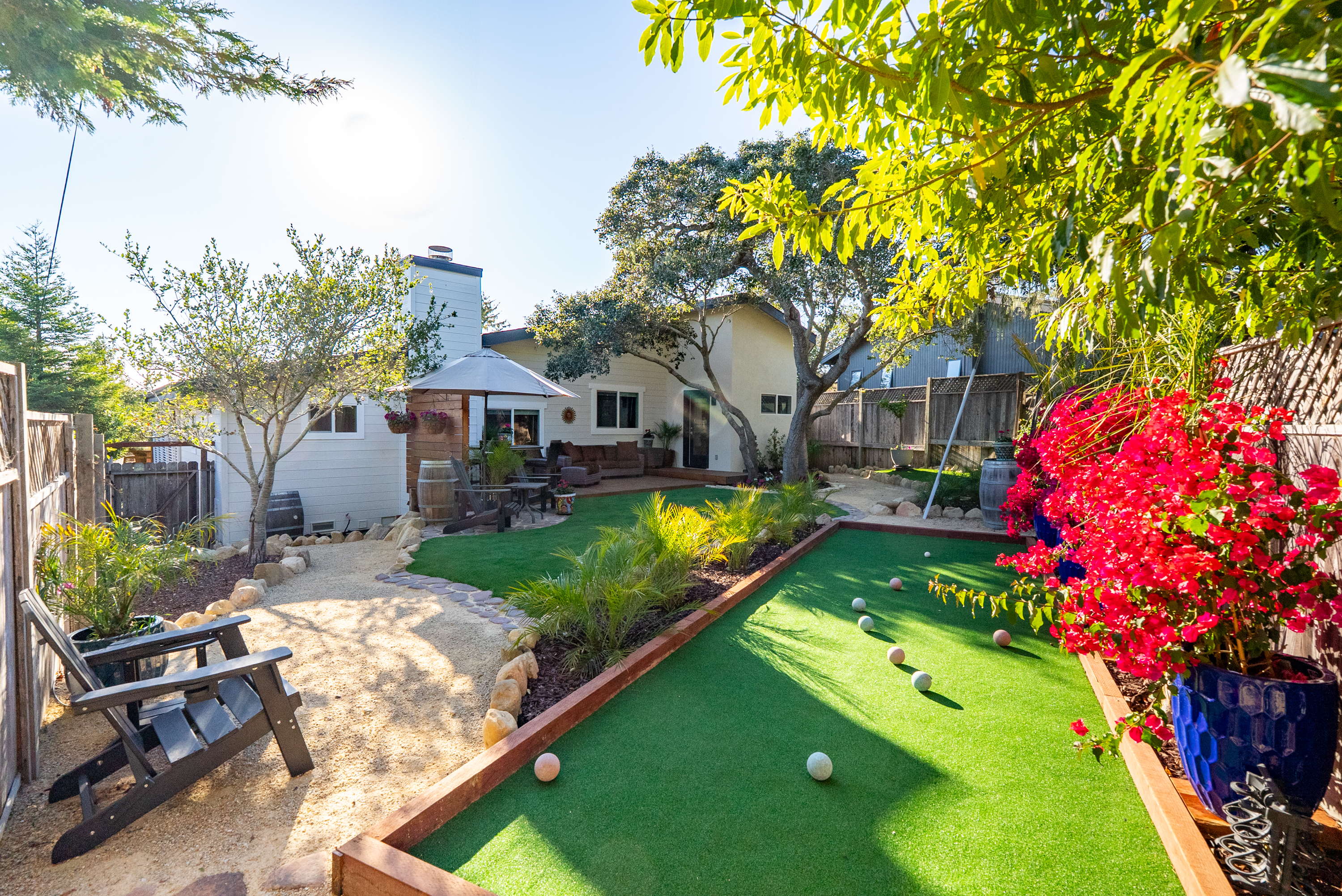  5282 Hillcrest Drive - 物件實景