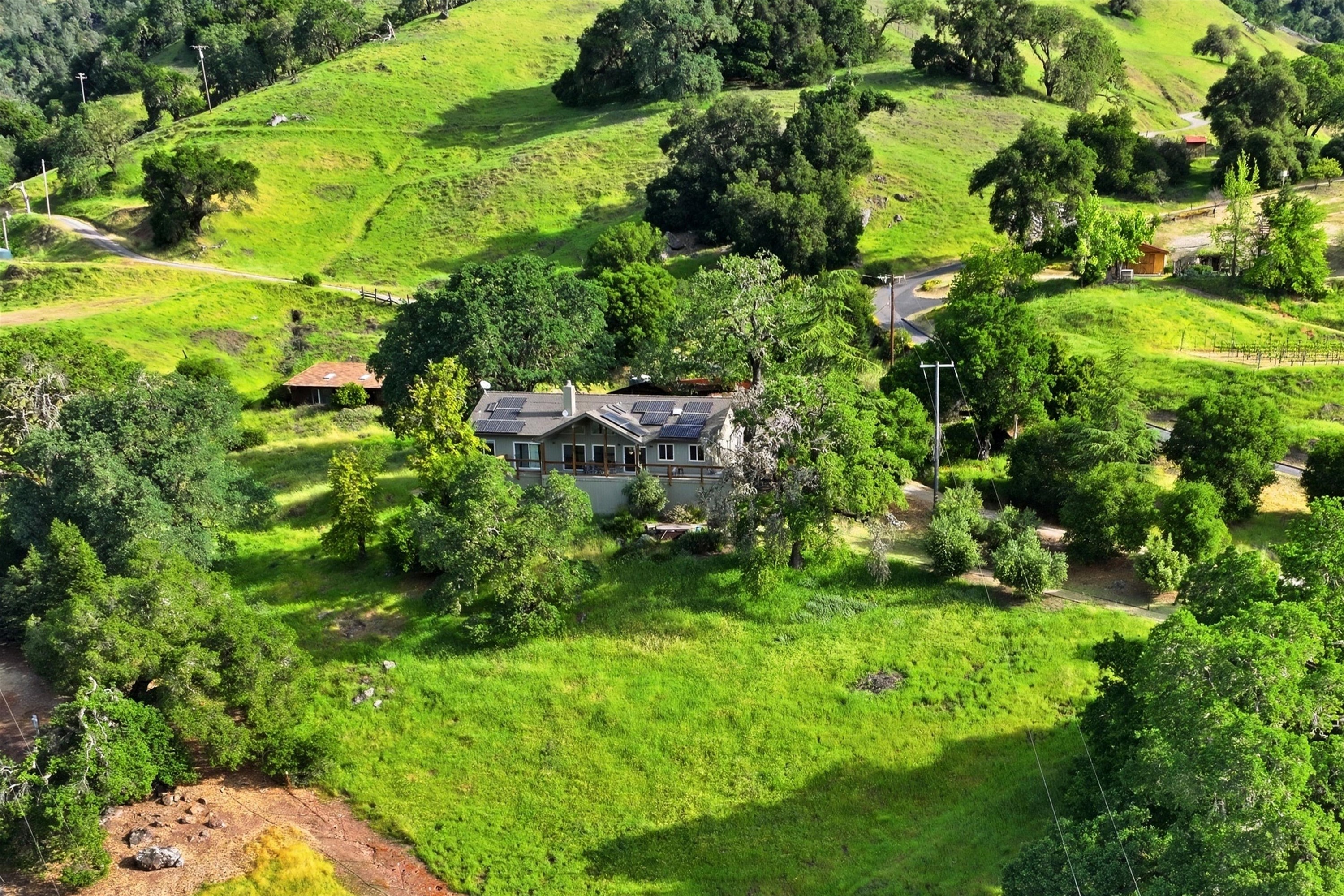  Exceptional Estate Perched On Over 11± Private Acres - 物件實景