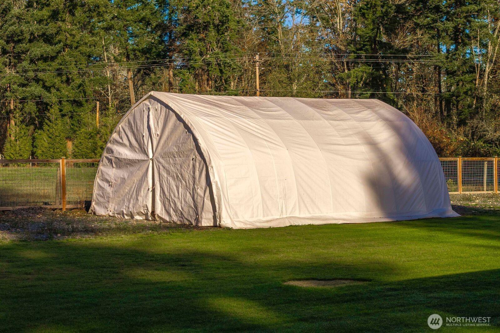 EATONVILLE, Washington, 98328, United States, 4 Bedrooms Bedrooms, ,3 BathroomsBathrooms,Residential,For Sale,1997124