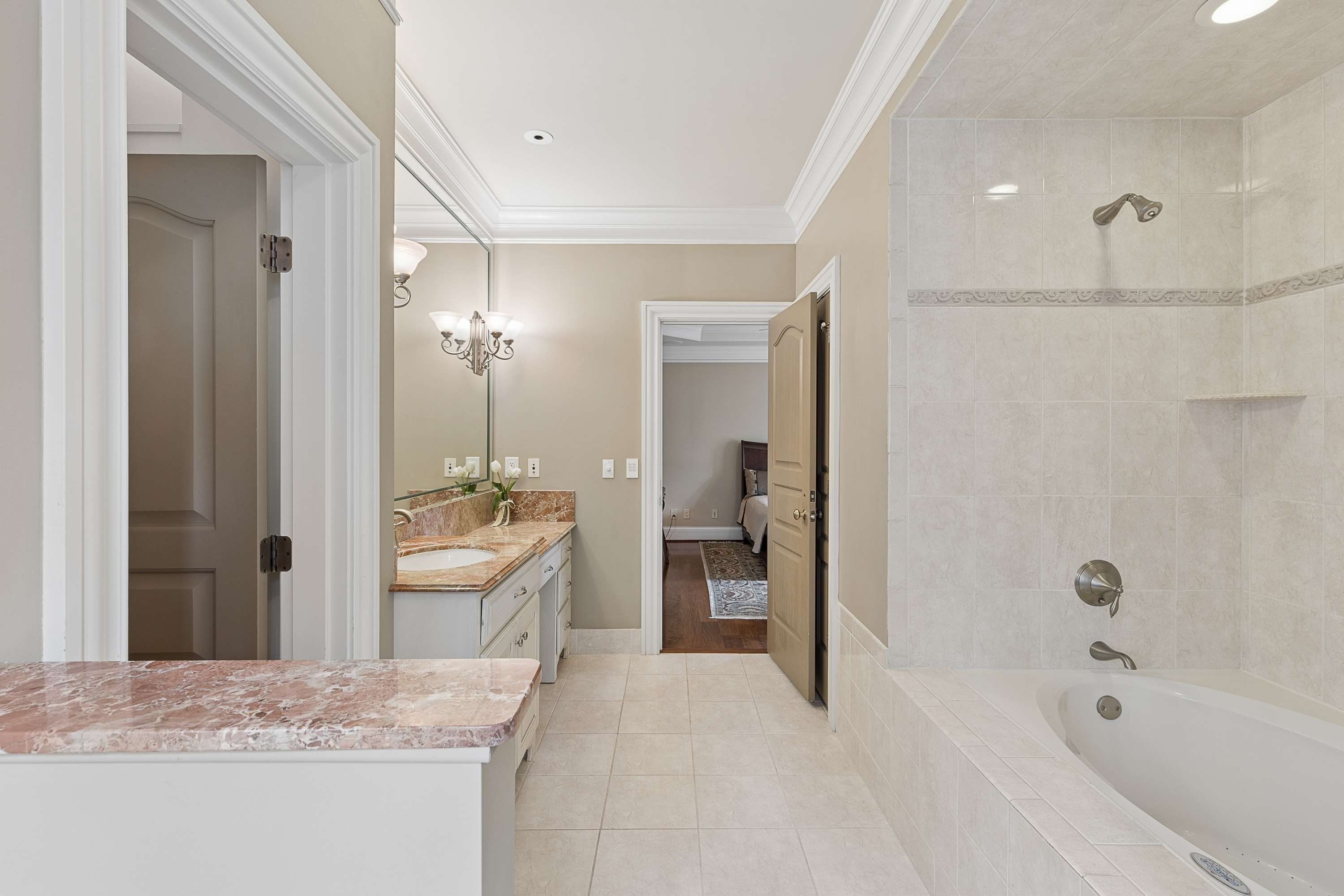  Mediterranean Limestone Estate of Rare Provenance in Whitewater Creek - 物件實景