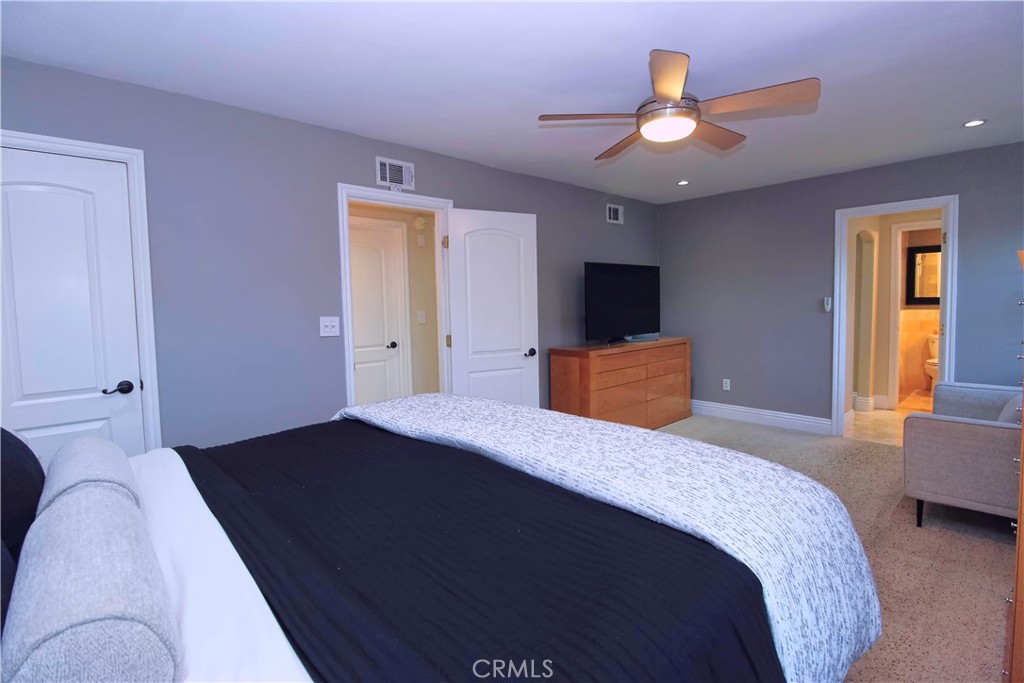 West Hills, California, 91304, United States, 4 Bedrooms Bedrooms, ,2 BathroomsBathrooms,Residential,For Sale,1914263