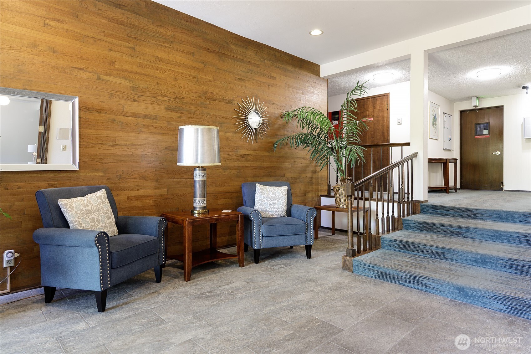Seattle, Washington, 98199, United States, 2 Bedrooms Bedrooms, ,2 BathroomsBathrooms,Residential,For Sale,1848427
