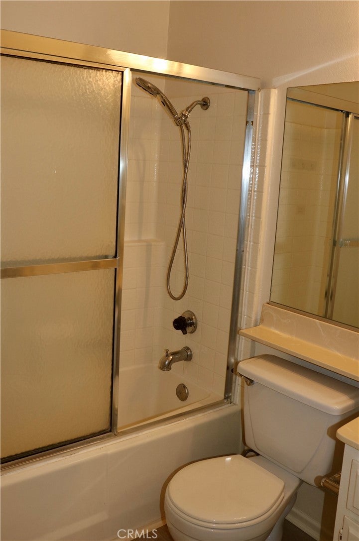 Irvine, California, 92614, United States, 2 Bedrooms Bedrooms, ,2 BathroomsBathrooms,Residential,For Sale,1865749