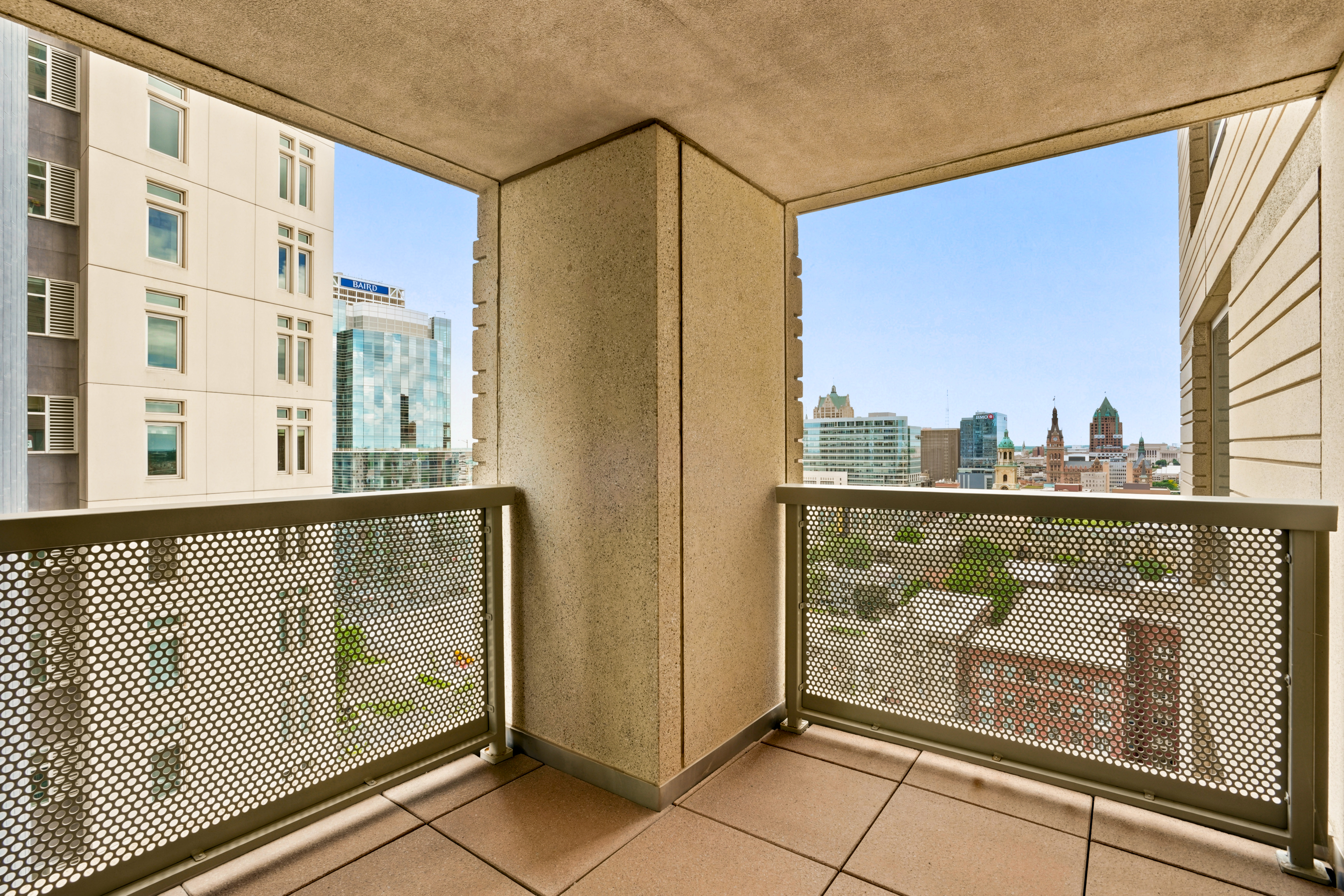  Upscale Urban Living - 物件實景