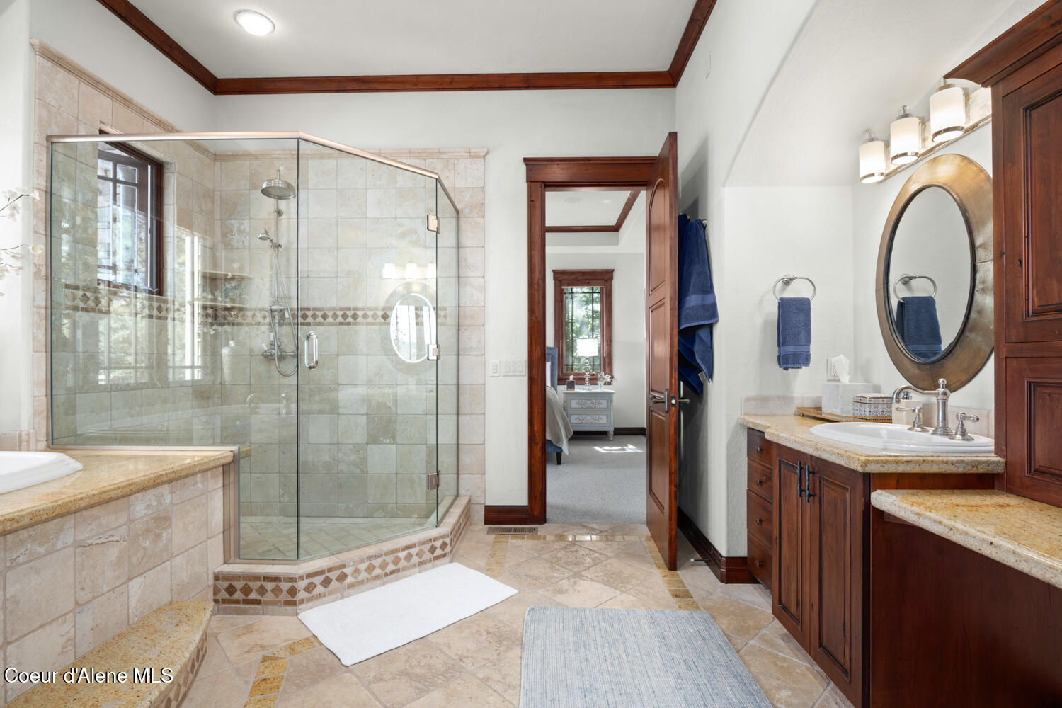 Coeur d'Alene, Idaho, 83814, United States, 4 Bedrooms Bedrooms, ,4 BathroomsBathrooms,Residential,For Sale,1909432